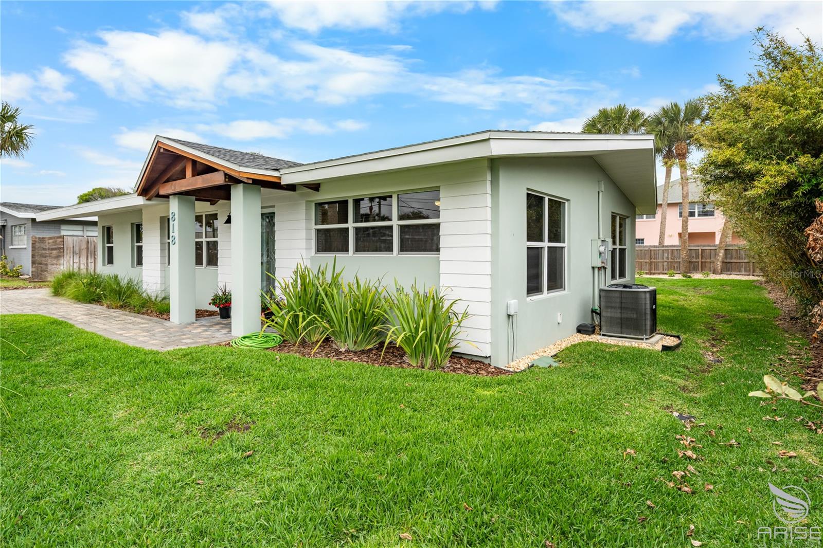 818 HOPE AVE, NEW SMYRNA BEACH, FL, 32169