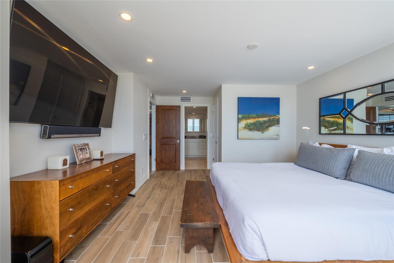 5400 OCEAN BLVD #10-02, SARASOTA, FL, 34242