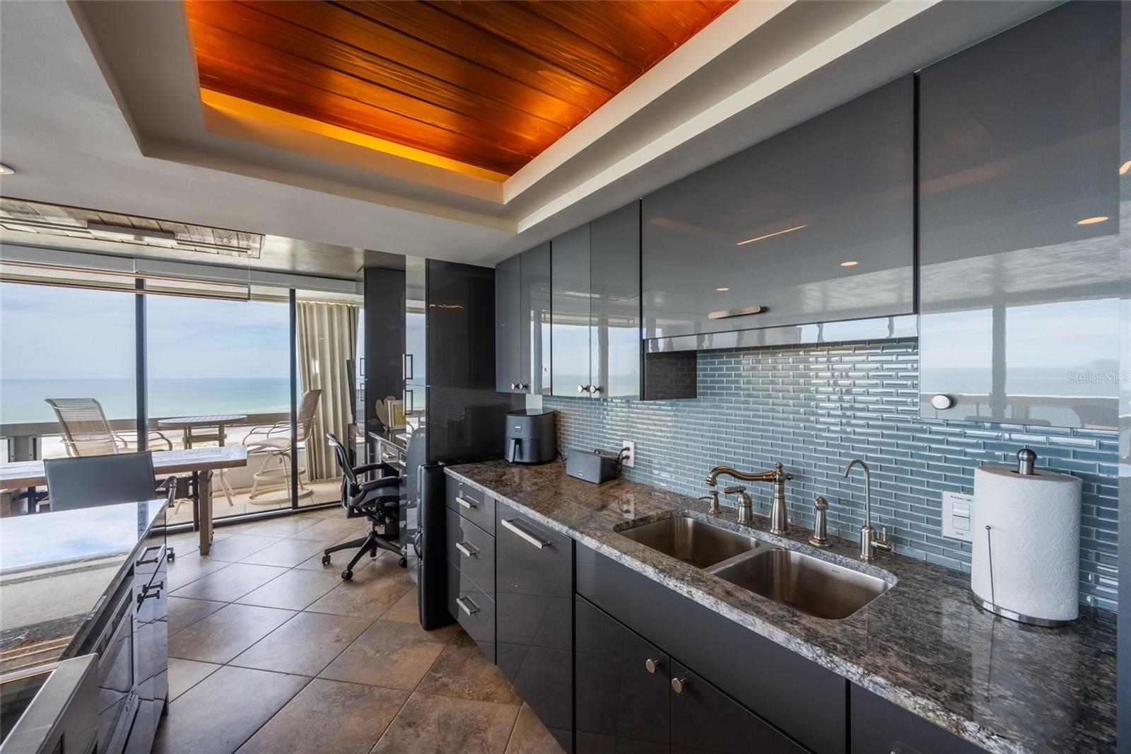 5400 OCEAN BLVD #10-02, SARASOTA, FL, 34242