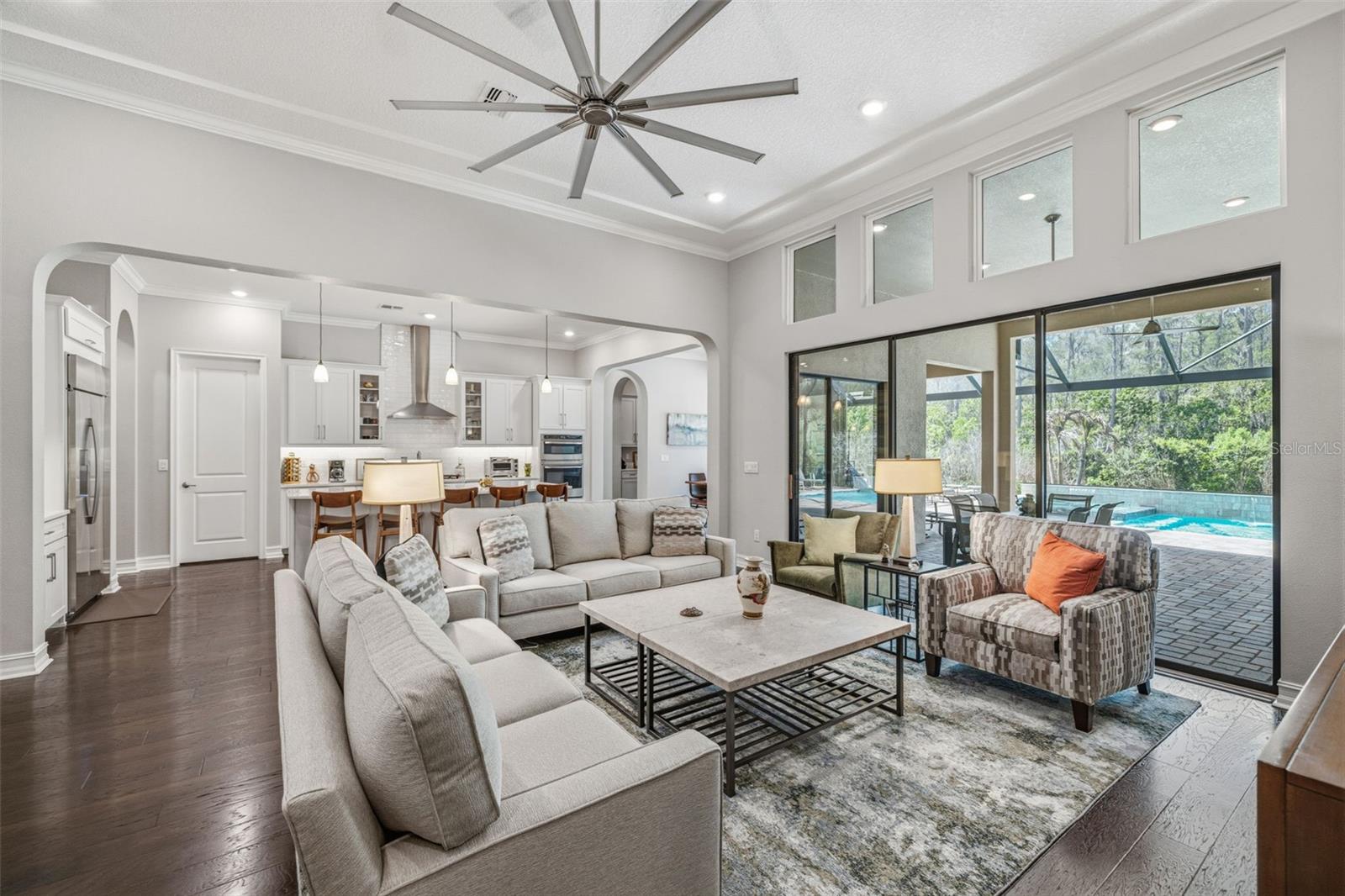 GREAT ROOM/FAMILY ROOM