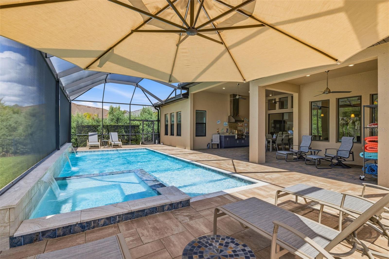 POOL & SPA W/WATERFALL