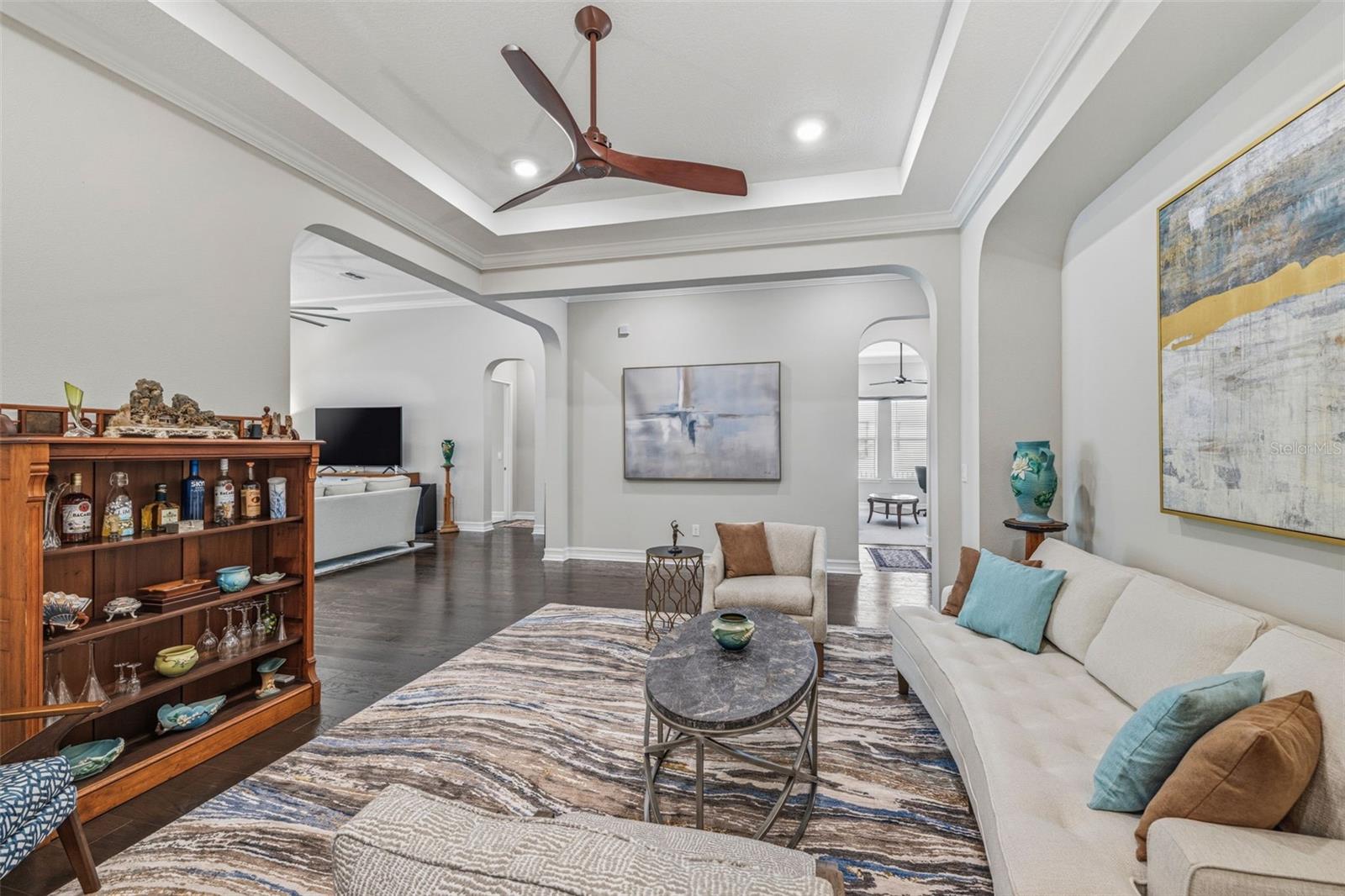 DINING RM/ LIVING RM