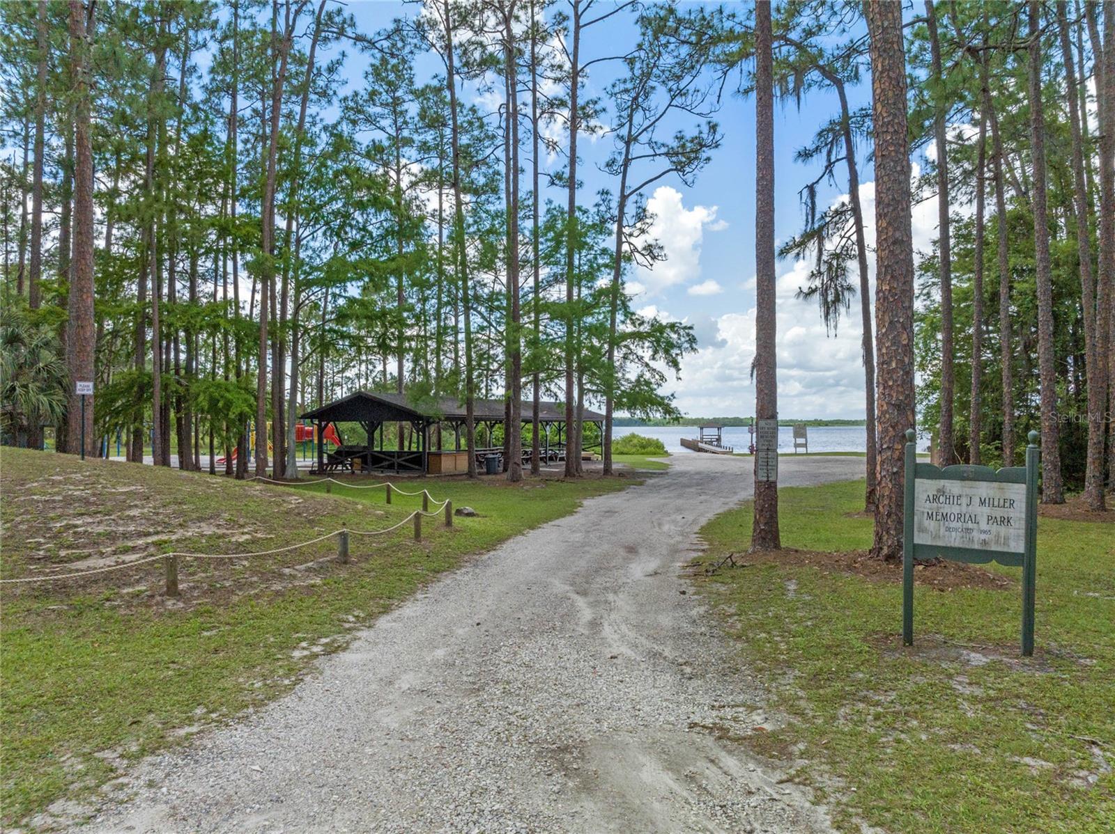 14202 NELL DR, ORLANDO, FL, 32832