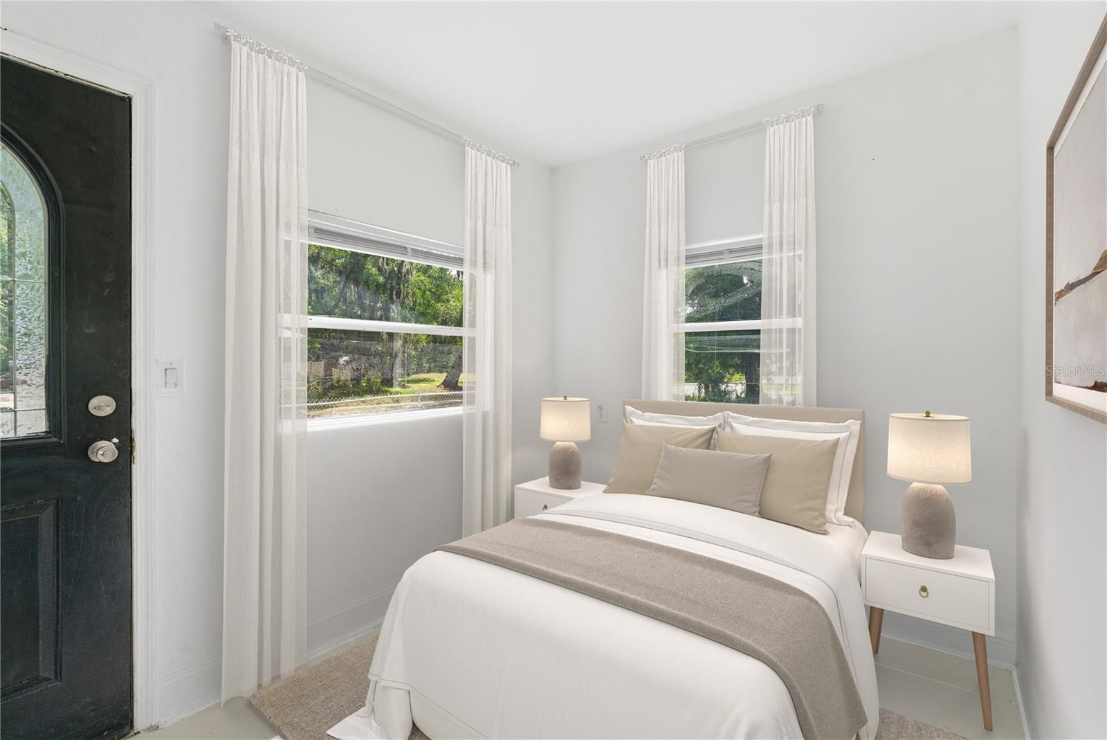 Second bedroom with natural light