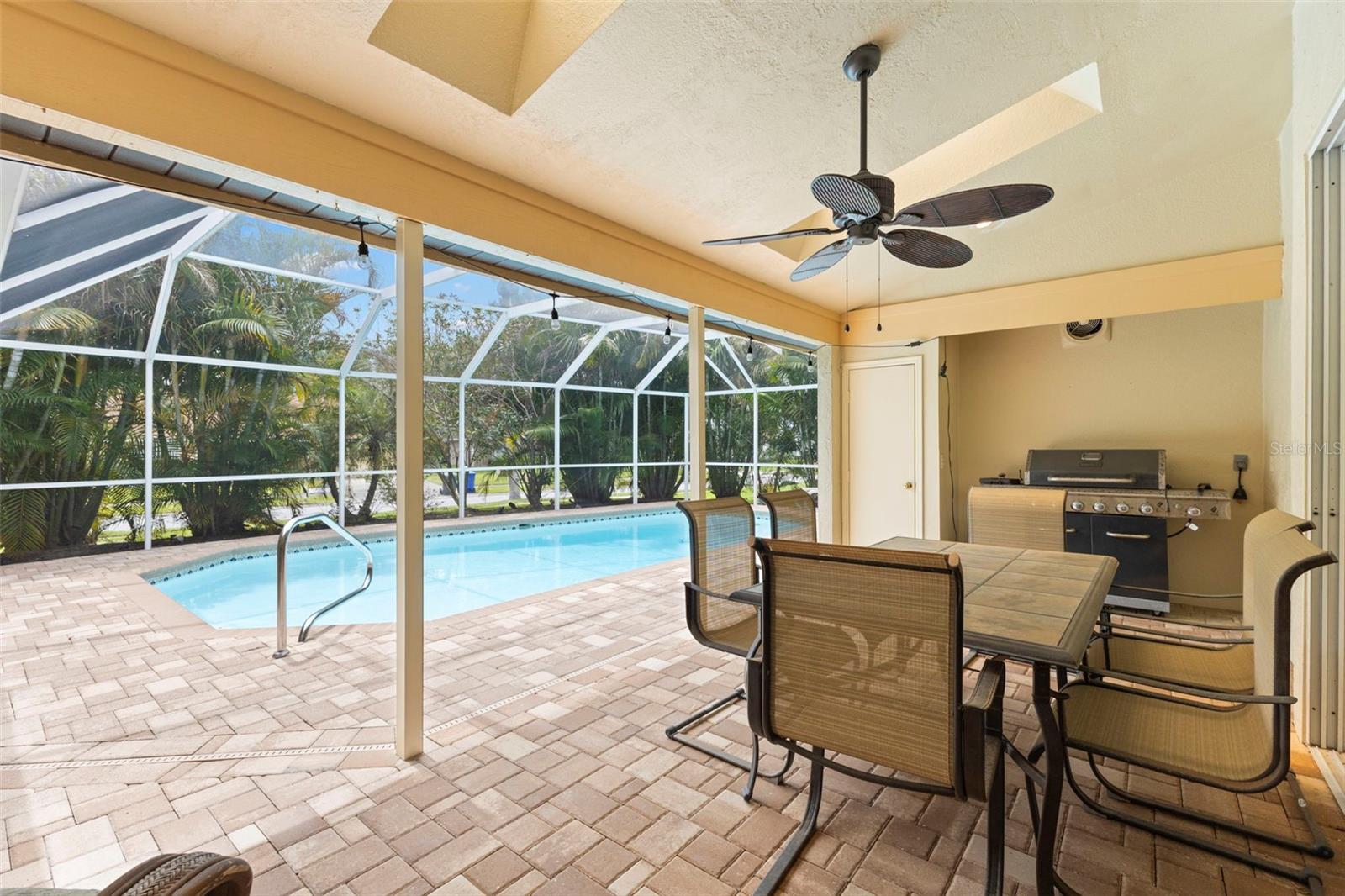 2686 SCOBEE DR, PALM HARBOR, FL, 34683