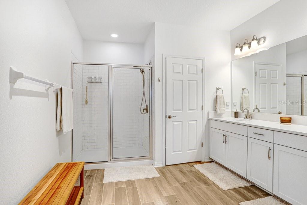 Master Ensuite Bathroom