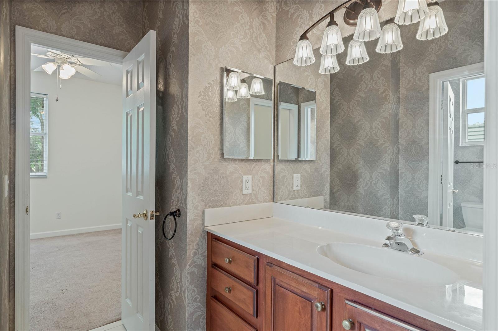 7284 HAWKSNEST BLVD, ORLANDO, FL, 32835