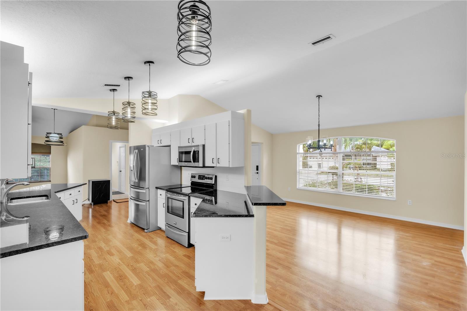 2114 49TH AVE E, BRADENTON, FL, 34203