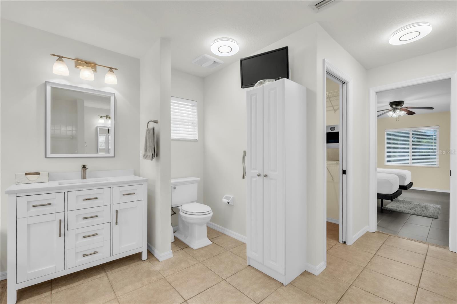 2114 49TH AVE E, BRADENTON, FL, 34203