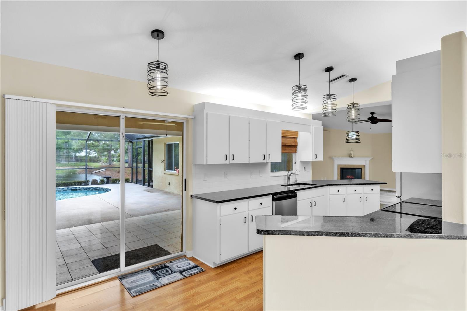 2114 49TH AVE E, BRADENTON, FL, 34203