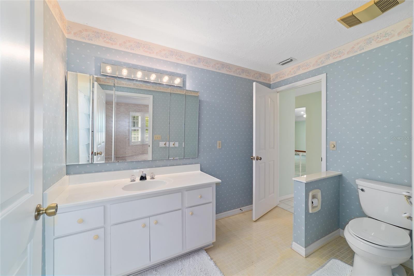 8051 NW 43RD LN, OCALA, FL, 34482