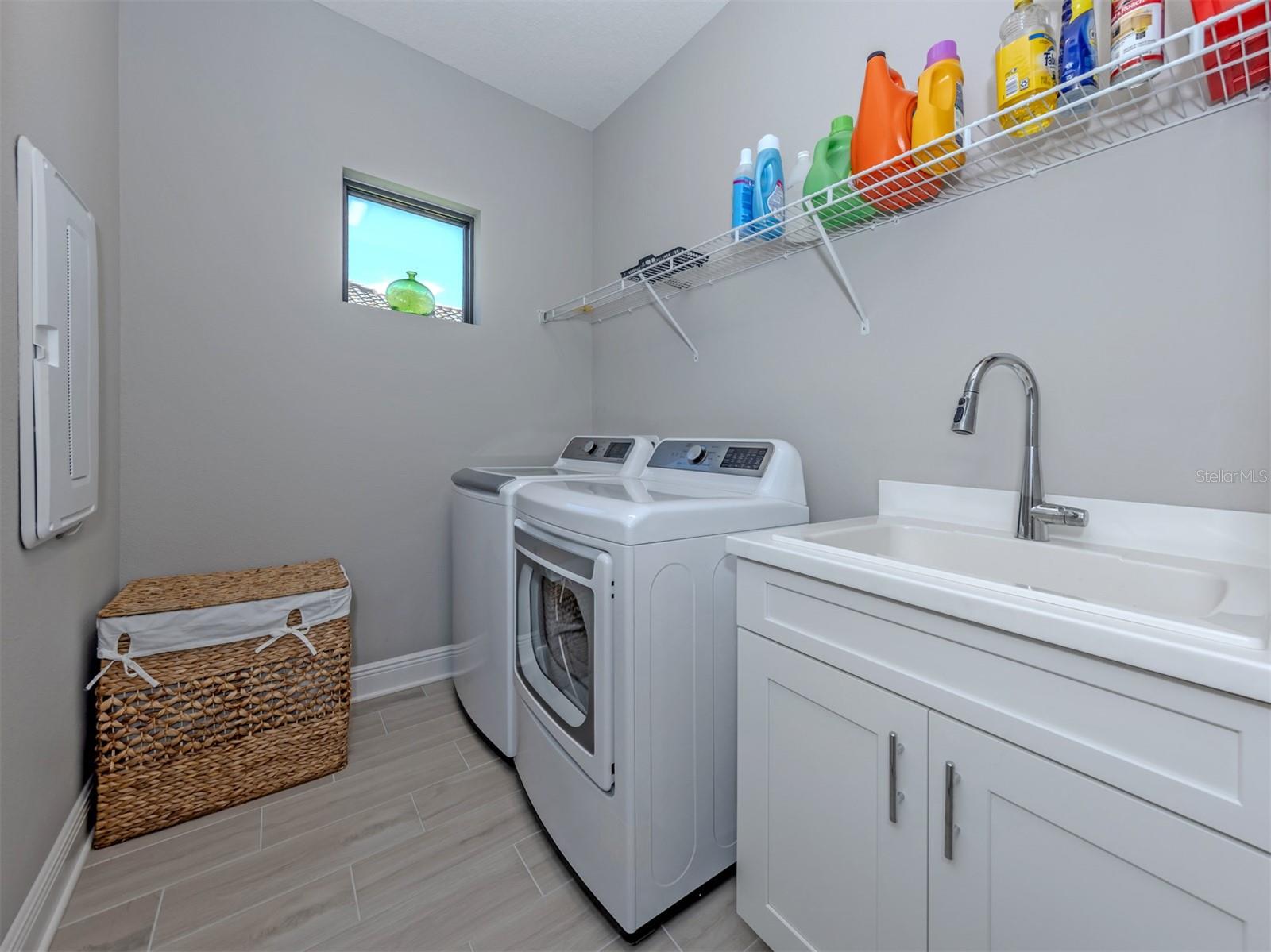 390 ARIANO AVE, NOKOMIS, FL, 34275