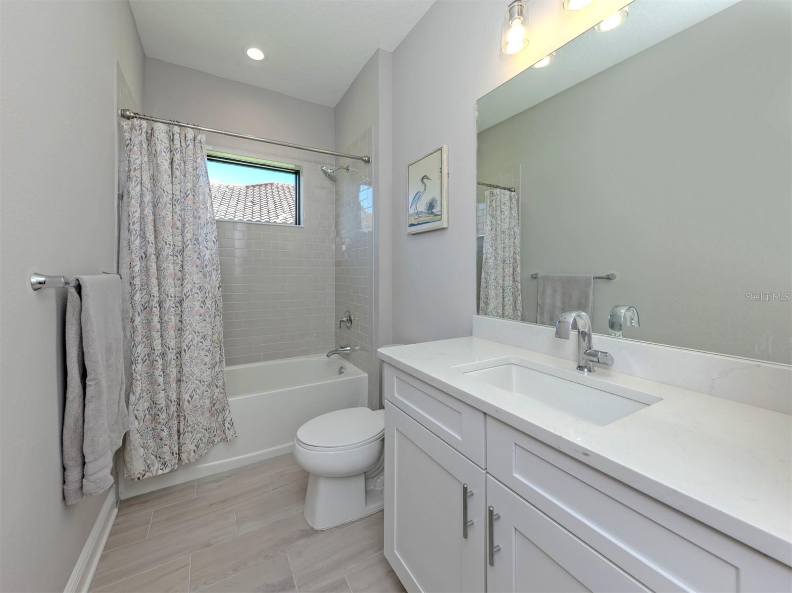 390 ARIANO AVE, NOKOMIS, FL, 34275