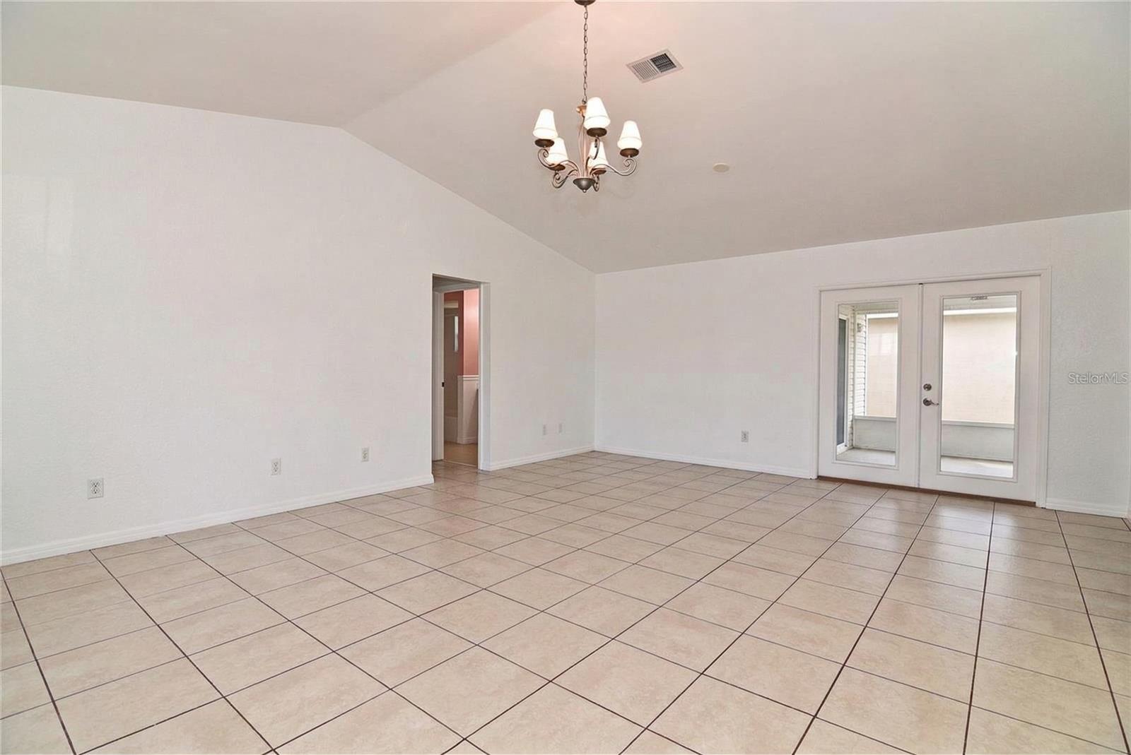 736 TRAFALGAR ST, DELTONA, FL, 32725