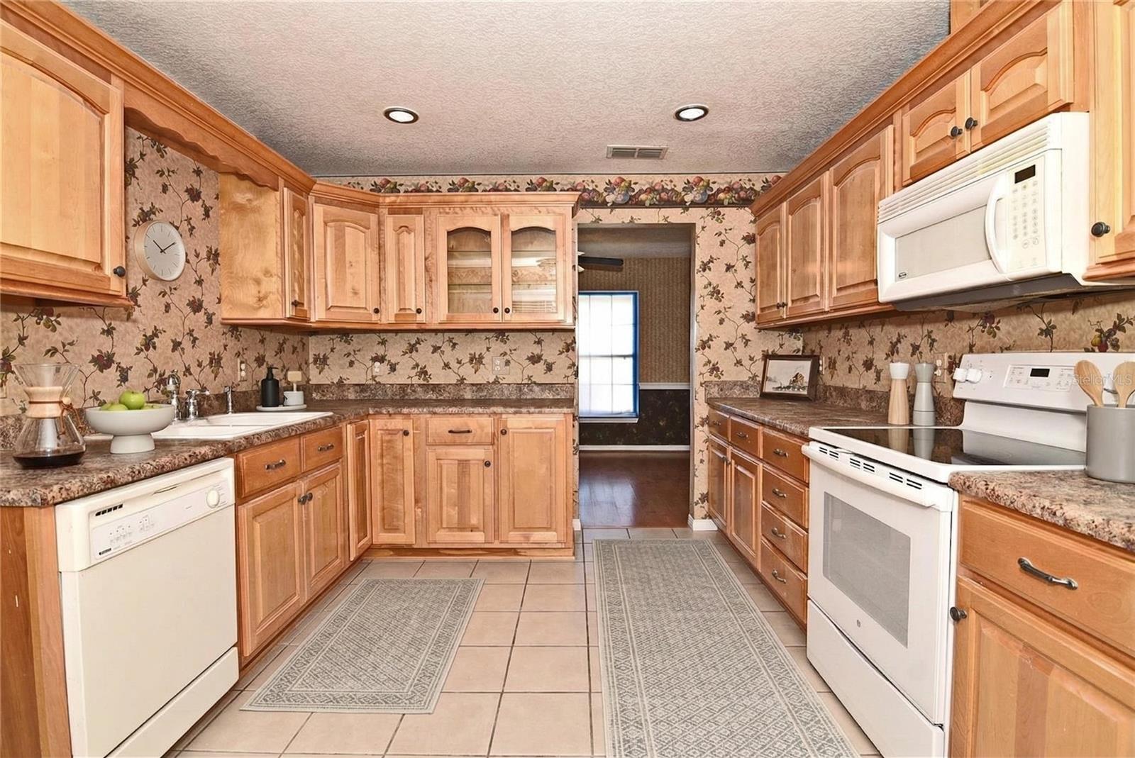 736 TRAFALGAR ST, DELTONA, FL, 32725