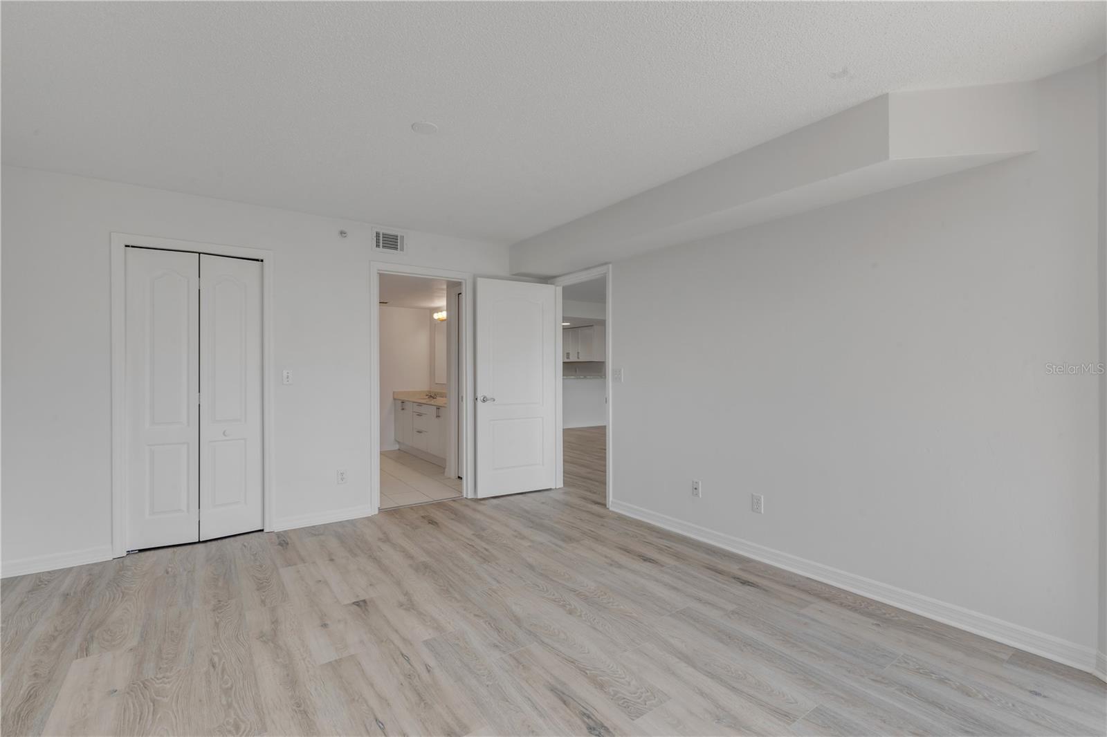 4 OCEANS WEST BLVD #402A, DAYTONA BEACH, FL, 32118