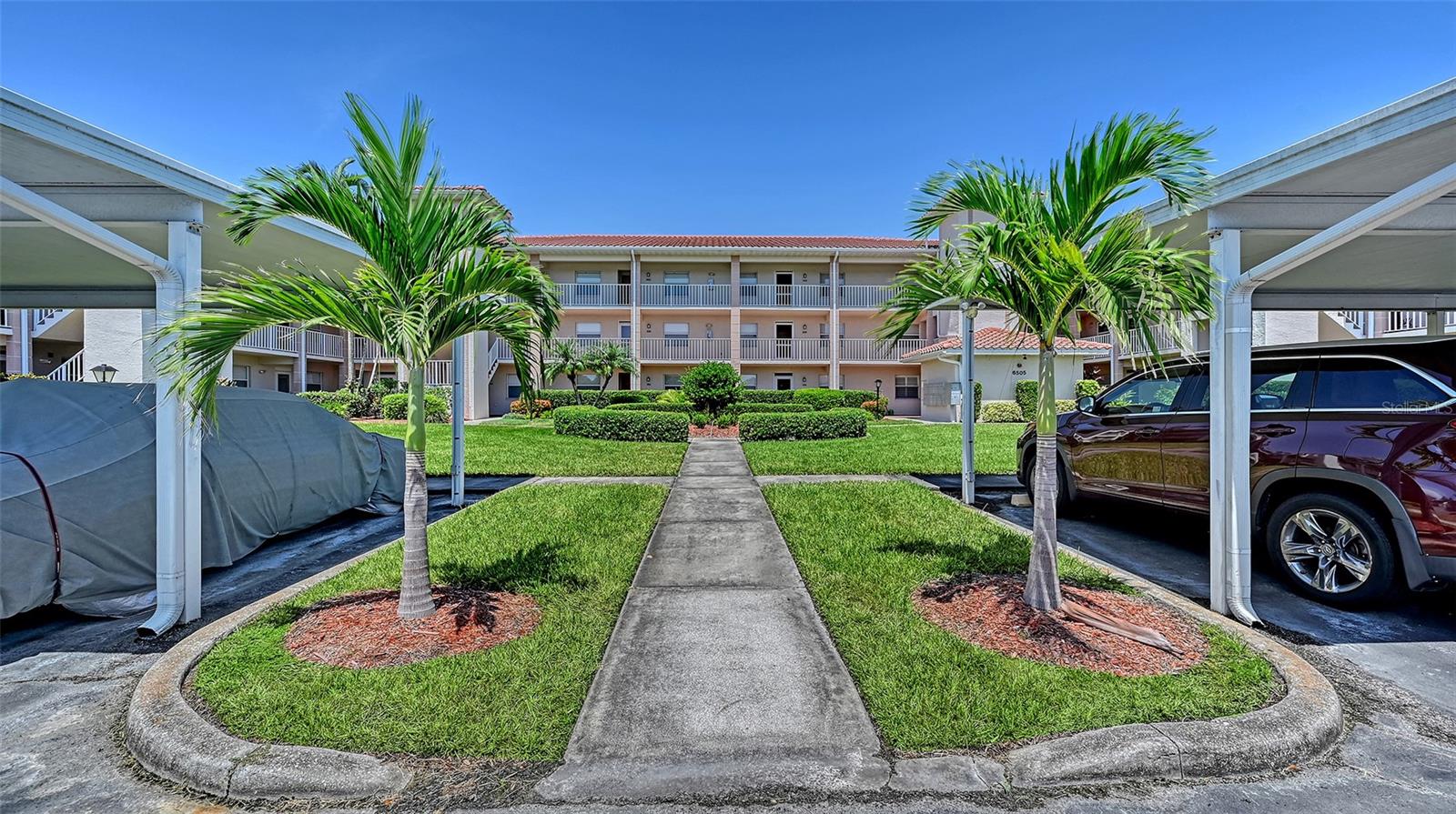 6505 STONE RIVER RD #209, BRADENTON, FL, 34203