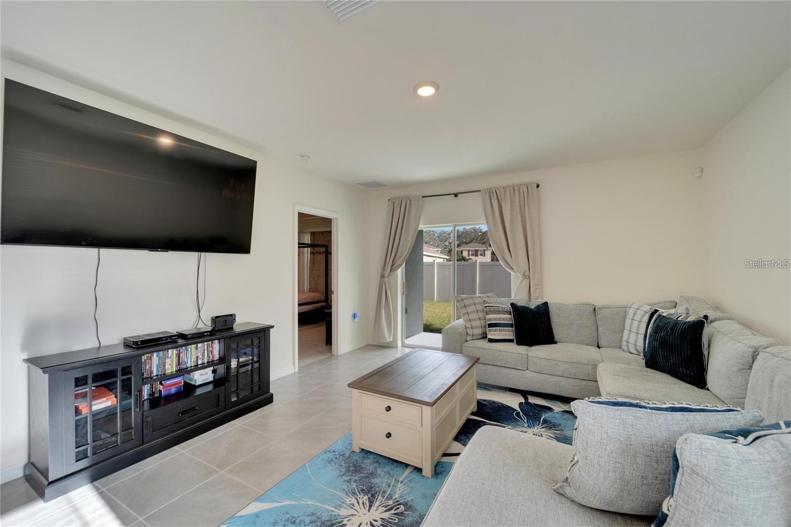 17040 WAVE TRESSLE PL, WIMAUMA, FL, 33598