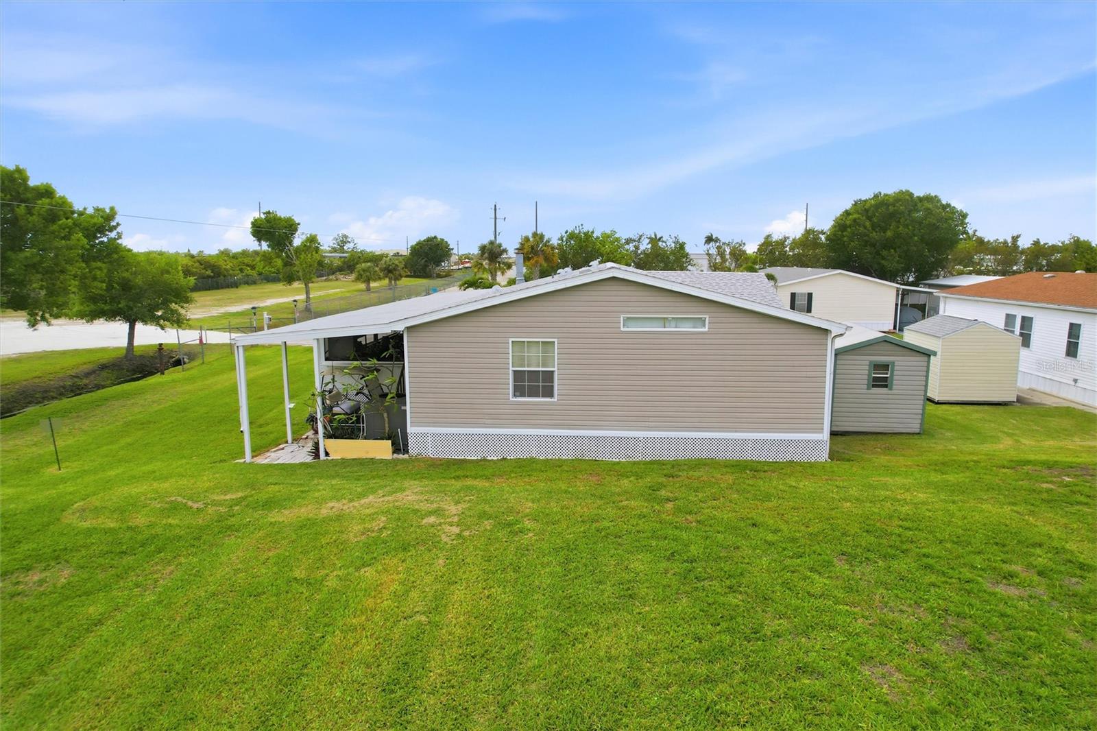 184 W MANATEE LOOP, PUNTA GORDA, FL, 33950