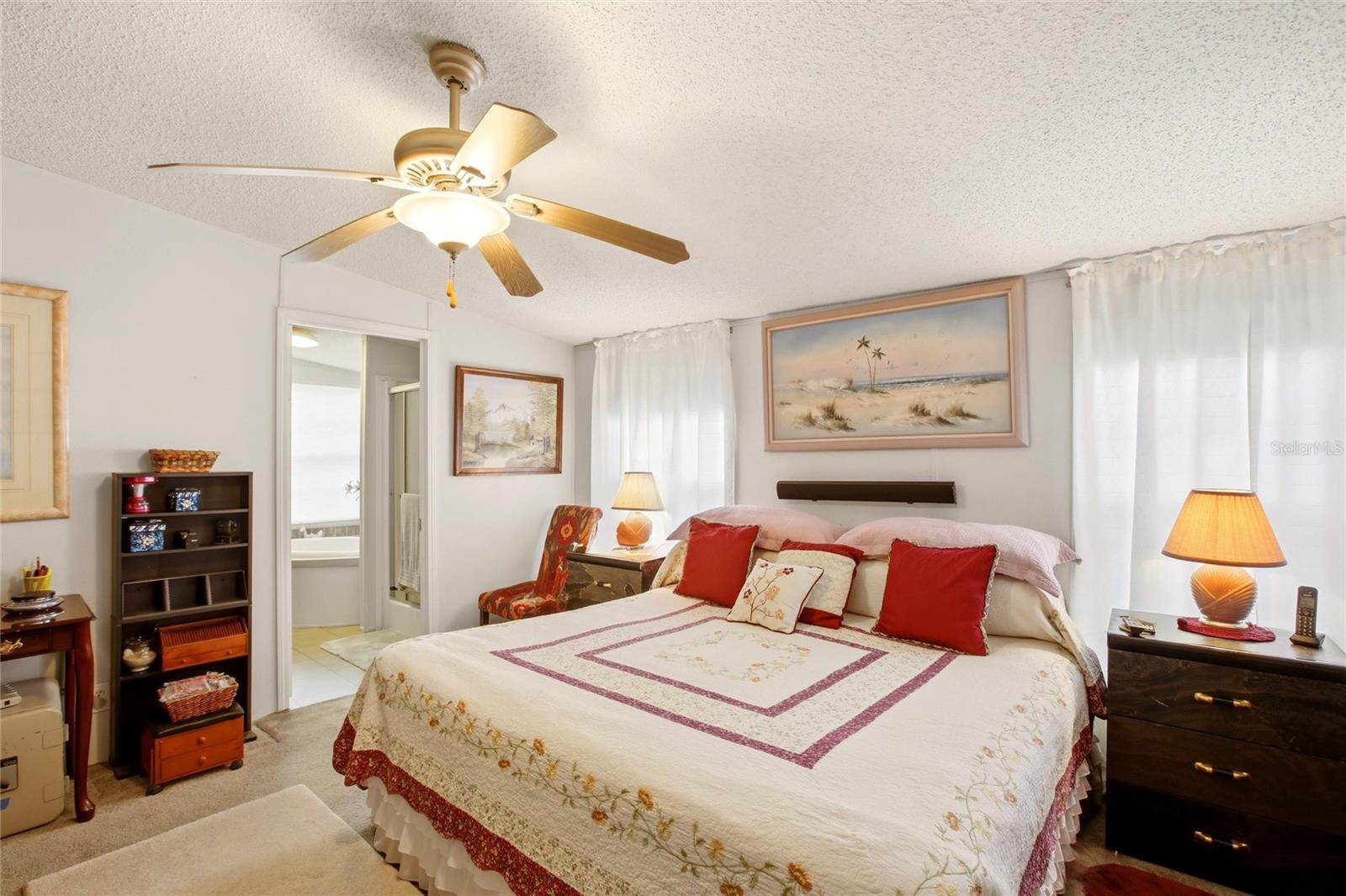 184 W MANATEE LOOP, PUNTA GORDA, FL, 33950