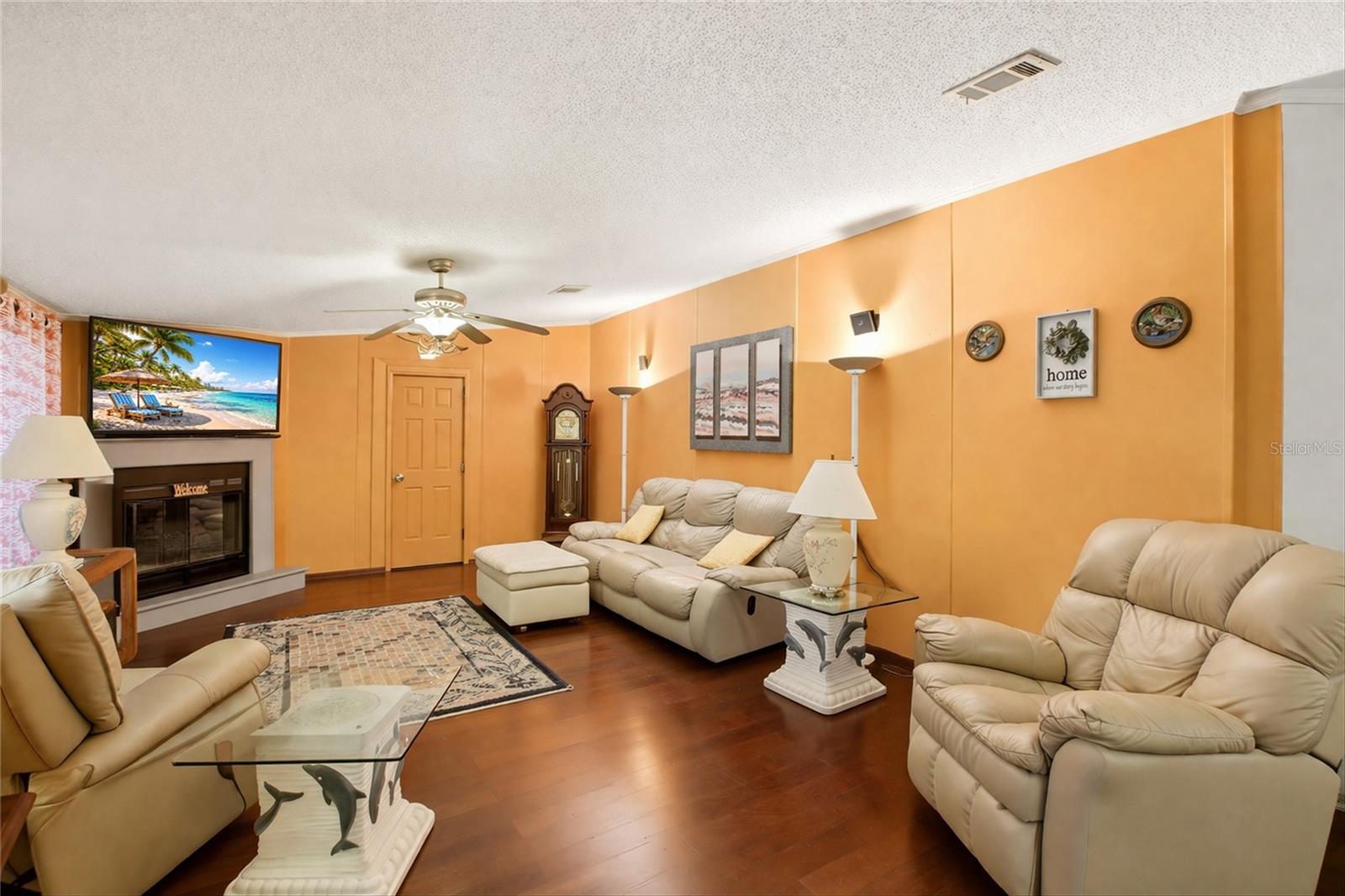 184 W MANATEE LOOP, PUNTA GORDA, FL, 33950