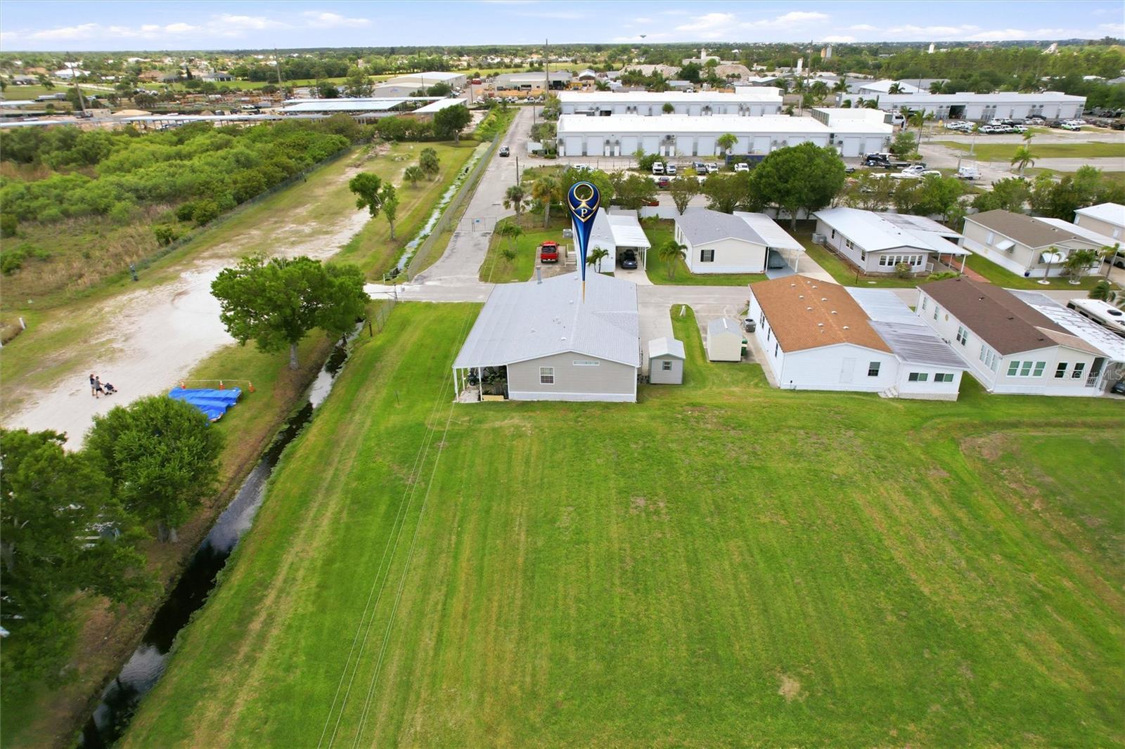 184 W MANATEE LOOP, PUNTA GORDA, FL, 33950