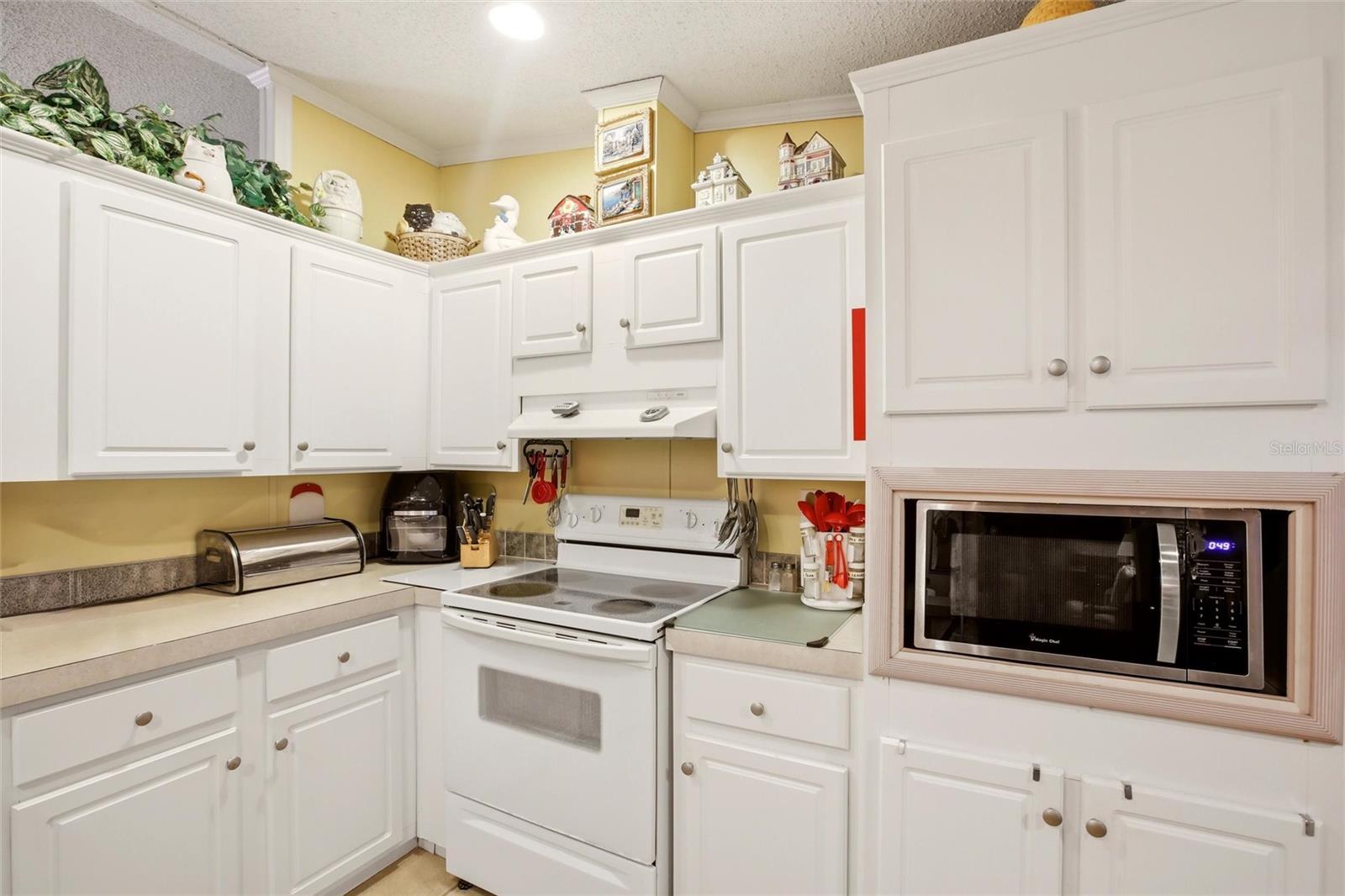 184 W MANATEE LOOP, PUNTA GORDA, FL, 33950