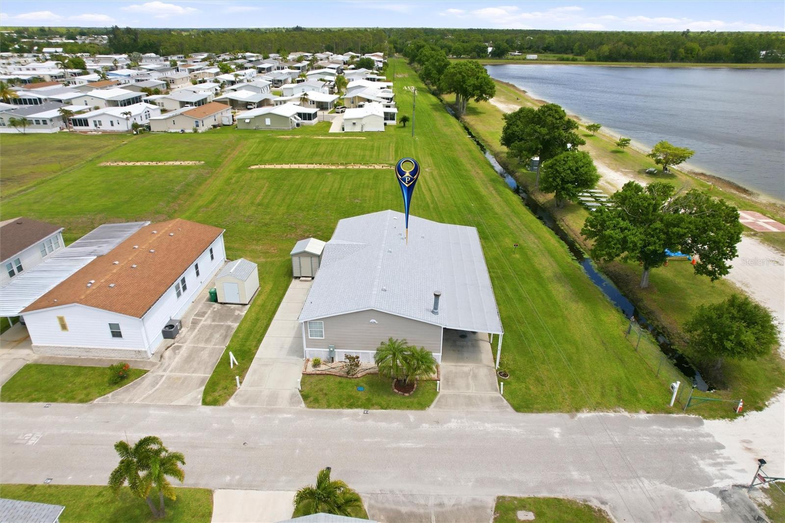 184 W MANATEE LOOP, PUNTA GORDA, FL, 33950