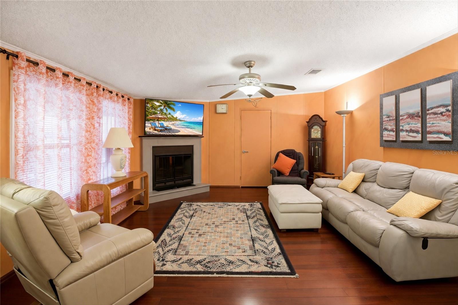 184 W MANATEE LOOP, PUNTA GORDA, FL, 33950