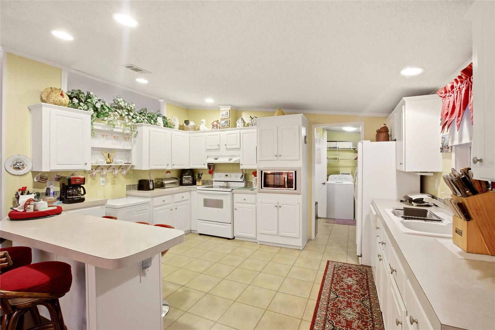 184 W MANATEE LOOP, PUNTA GORDA, FL, 33950