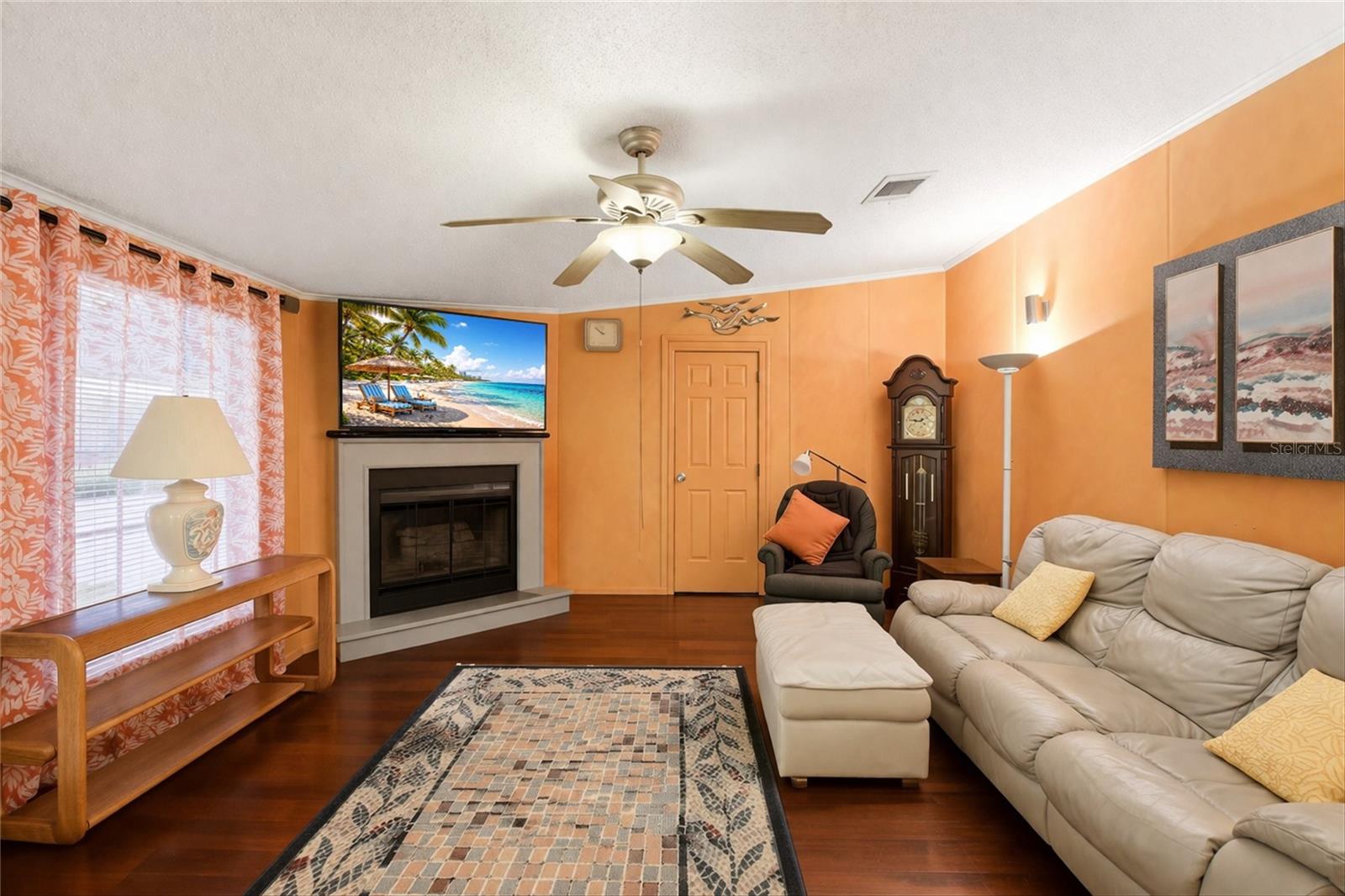 184 W MANATEE LOOP, PUNTA GORDA, FL, 33950