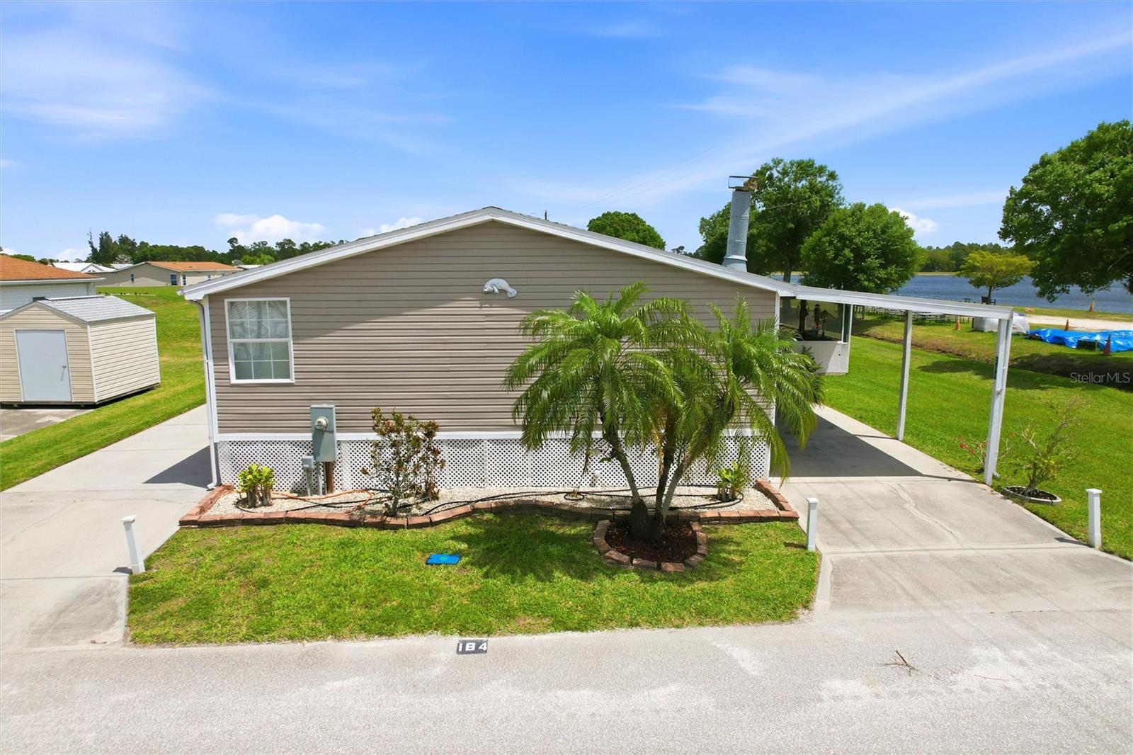 184 W MANATEE LOOP, PUNTA GORDA, FL, 33950