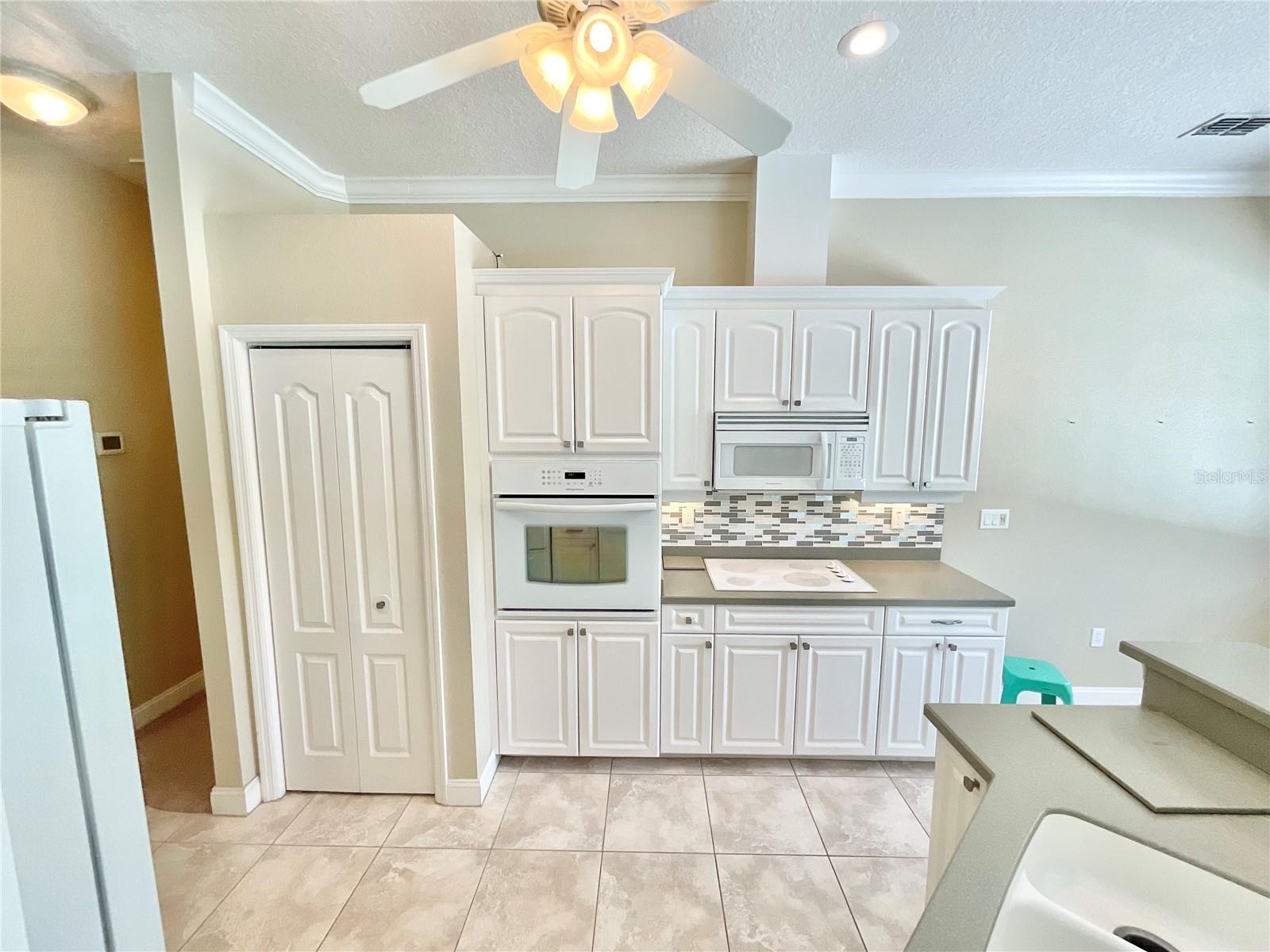 1828 OSPREY LN, LUTZ, FL, 33549