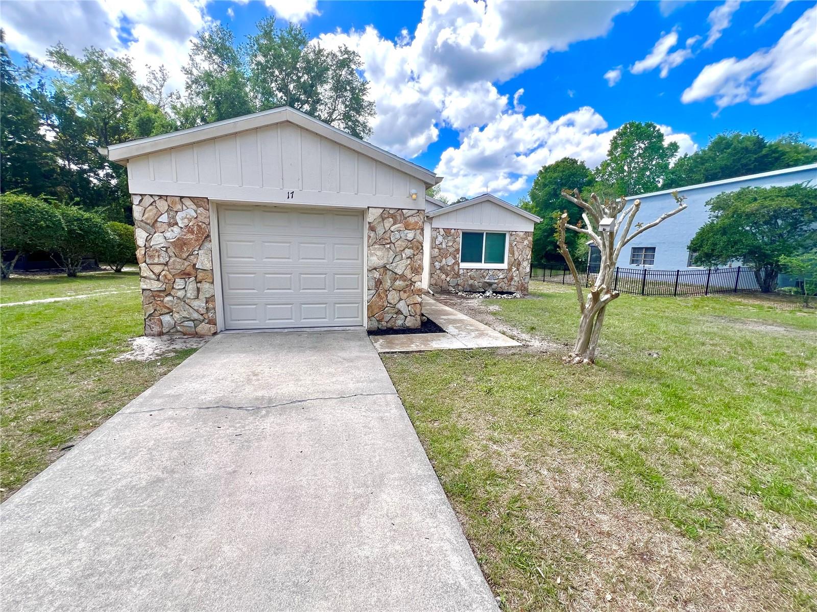 17 JAMAICA ST, HOMOSASSA, FL, 34446