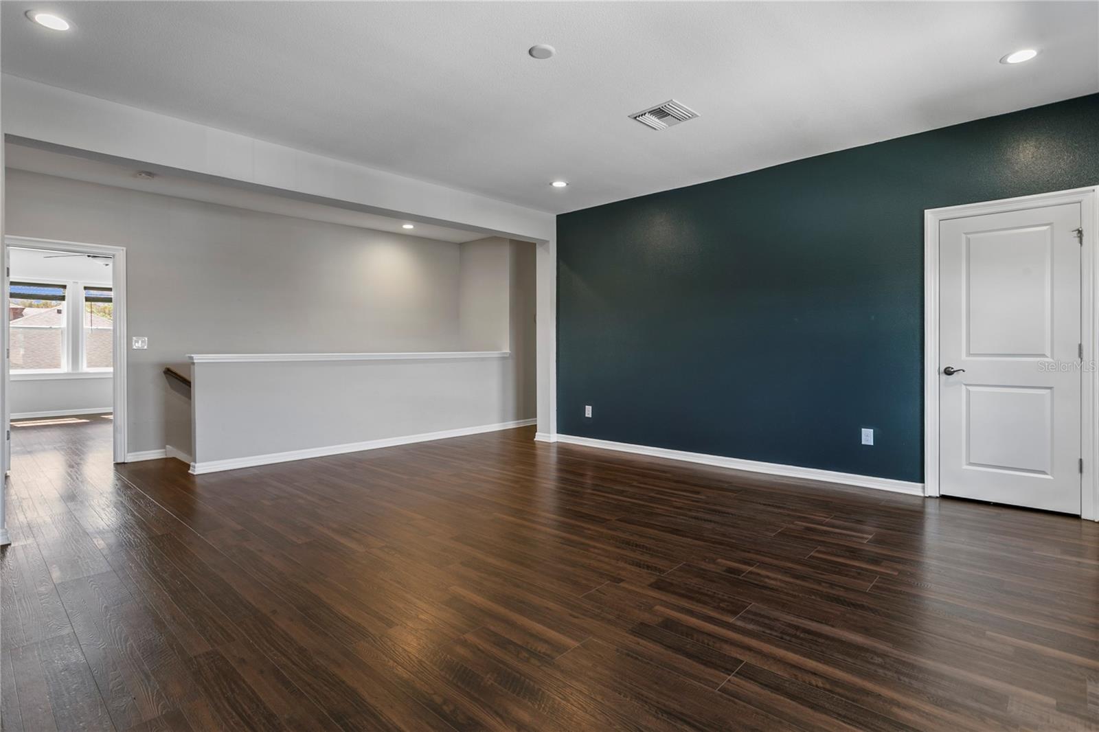 1221 MONTGOMERY BELL RD, WESLEY CHAPEL, FL, 33543