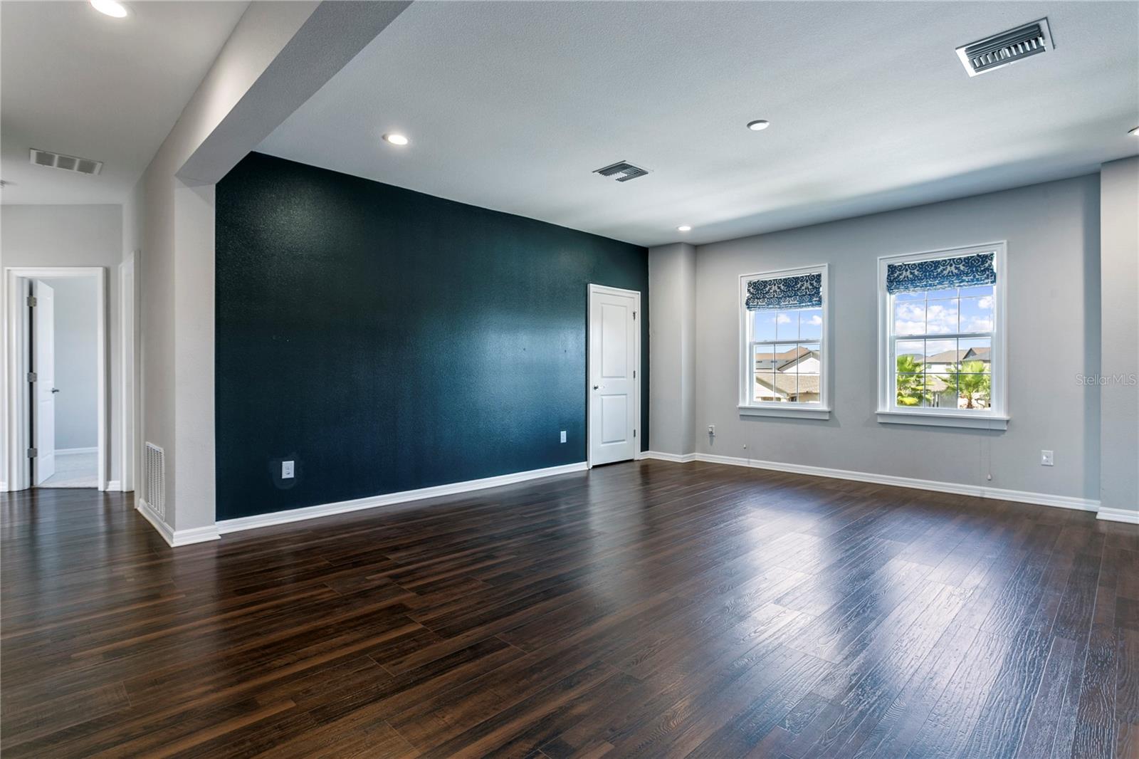 1221 MONTGOMERY BELL RD, WESLEY CHAPEL, FL, 33543