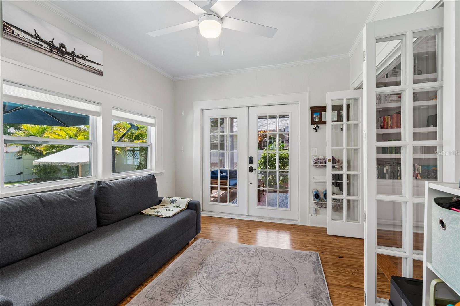 1126 16TH AVE N, ST PETERSBURG, FL, 33704
