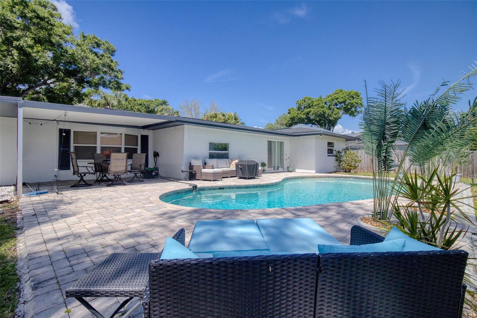 1871 DEL ROBLES TER, CLEARWATER, FL, 33764