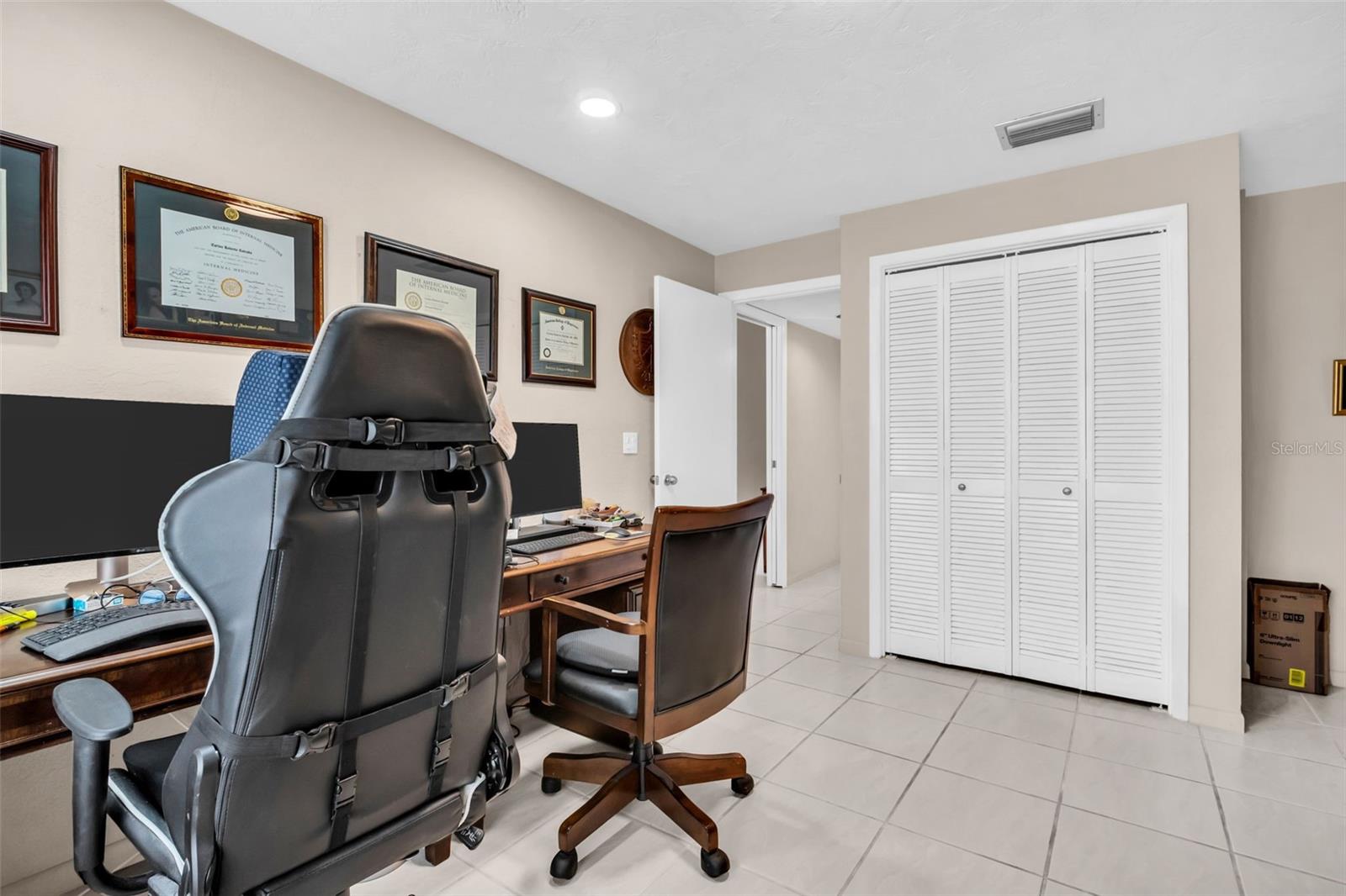 1504 RIDGE TOP WAY, CLEARWATER, FL, 33765