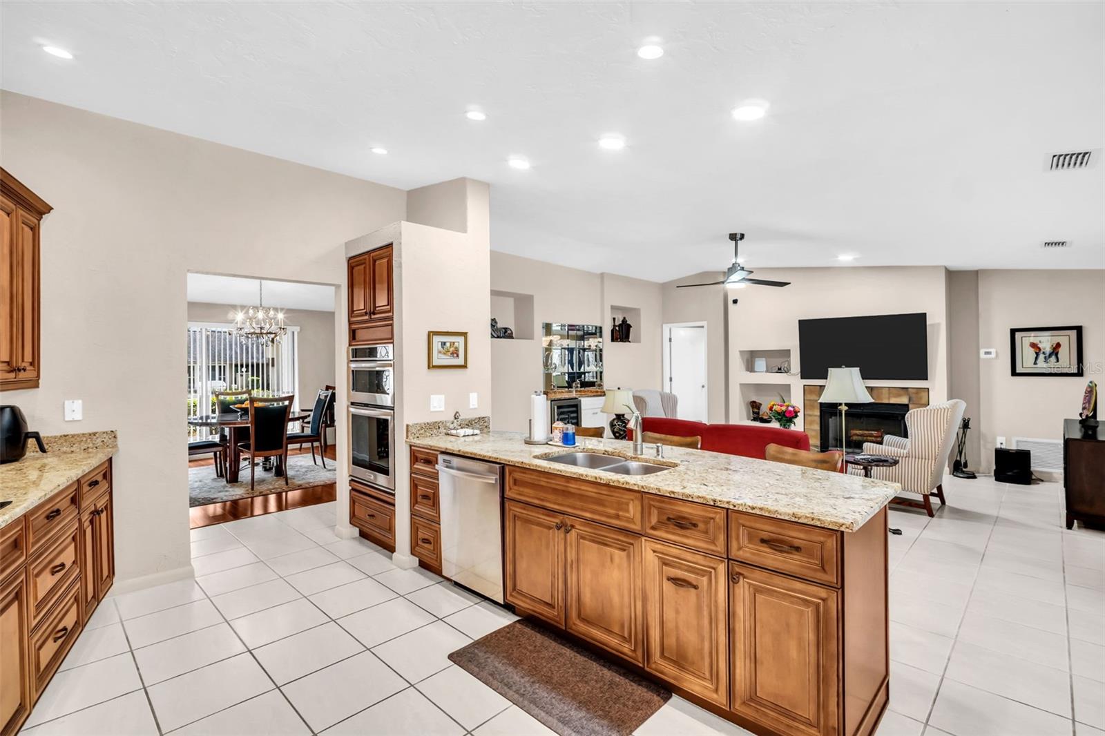 1504 RIDGE TOP WAY, CLEARWATER, FL, 33765