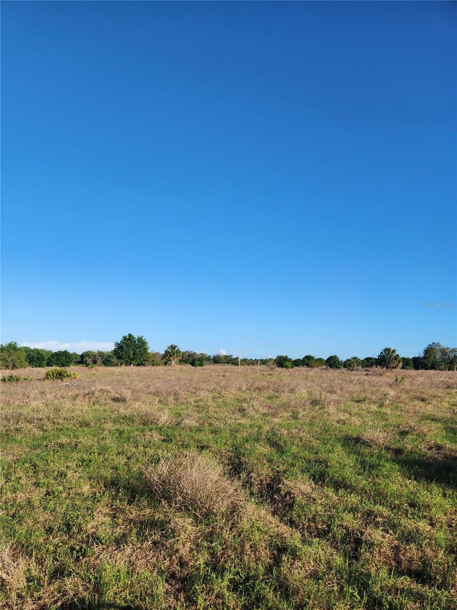 415 LAKE JOSEPHINE DR, SEBRING, FL, 33875