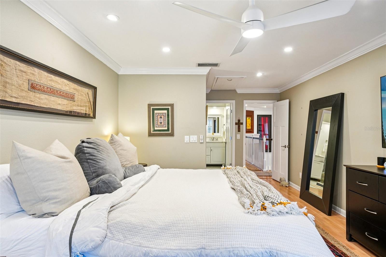 2507 CROWDER LN #2507, TAMPA, FL, 33629