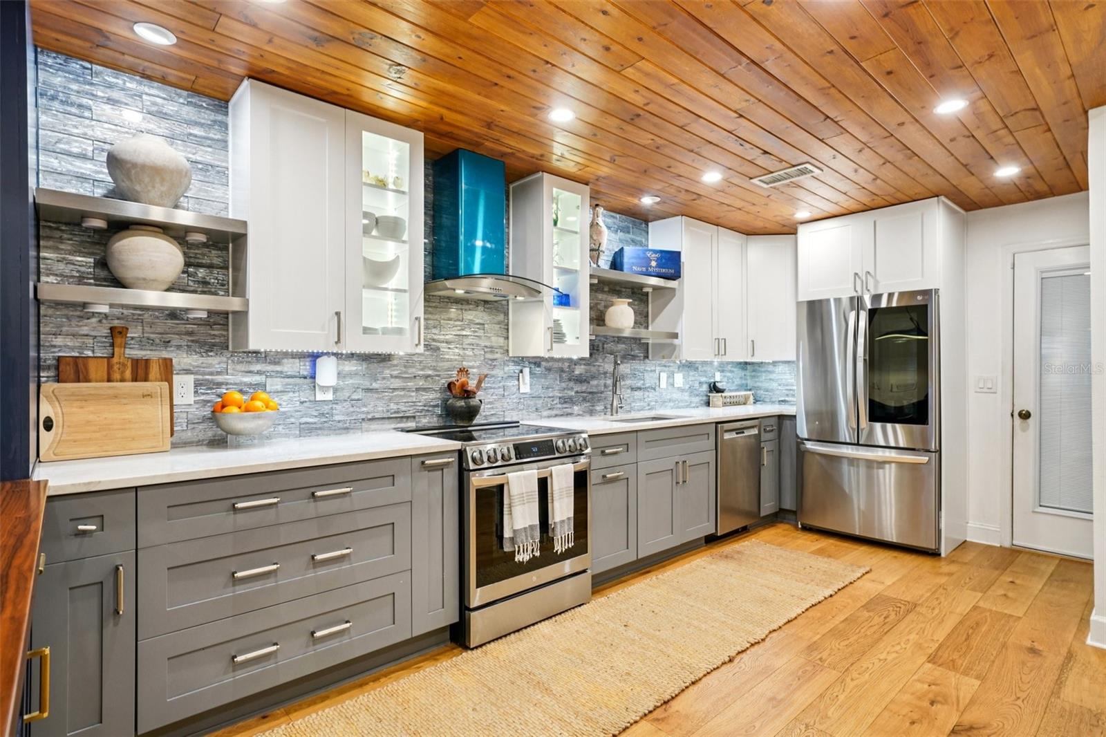 2507 CROWDER LN #2507, TAMPA, FL, 33629