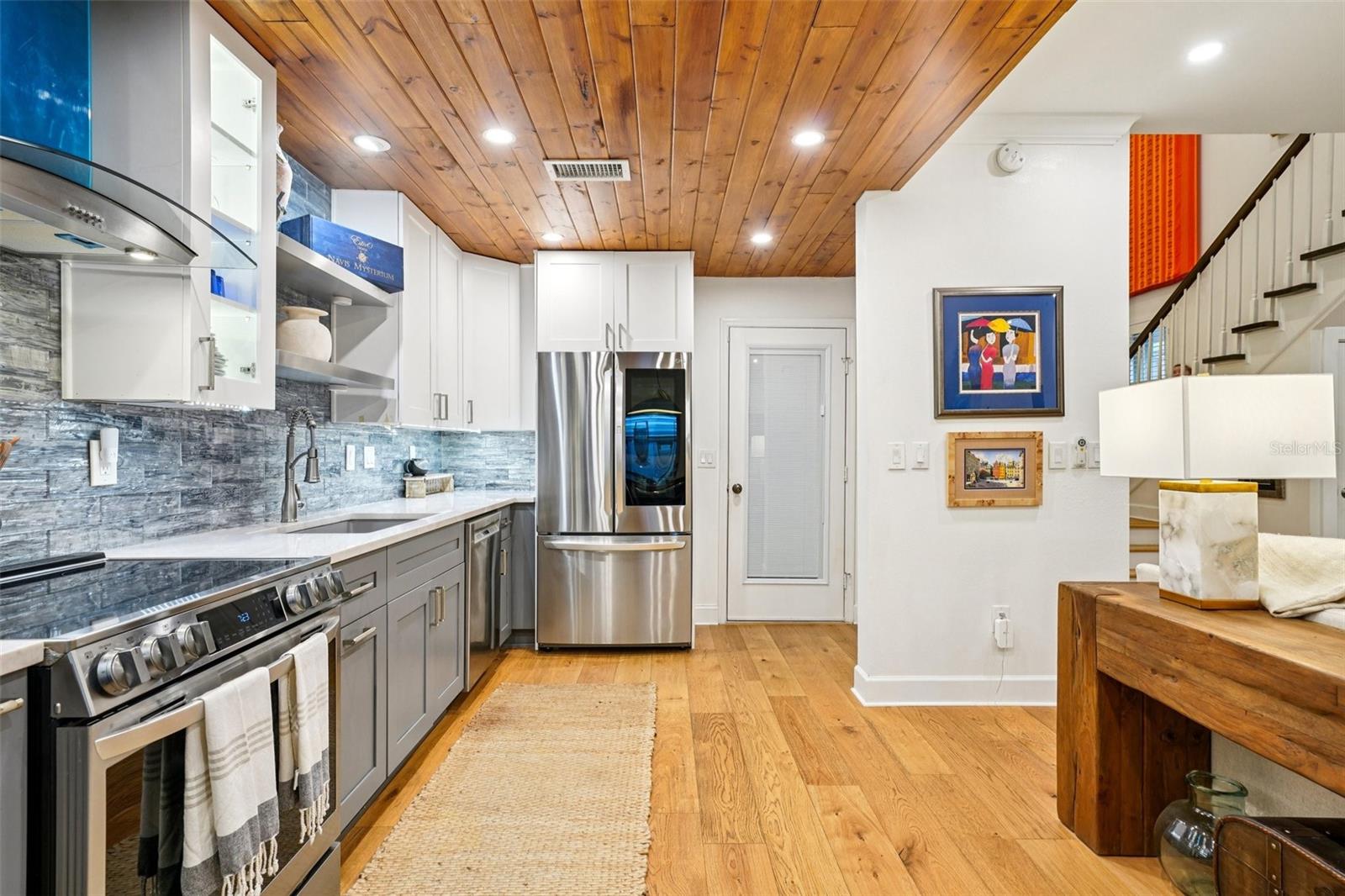 2507 CROWDER LN #2507, TAMPA, FL, 33629