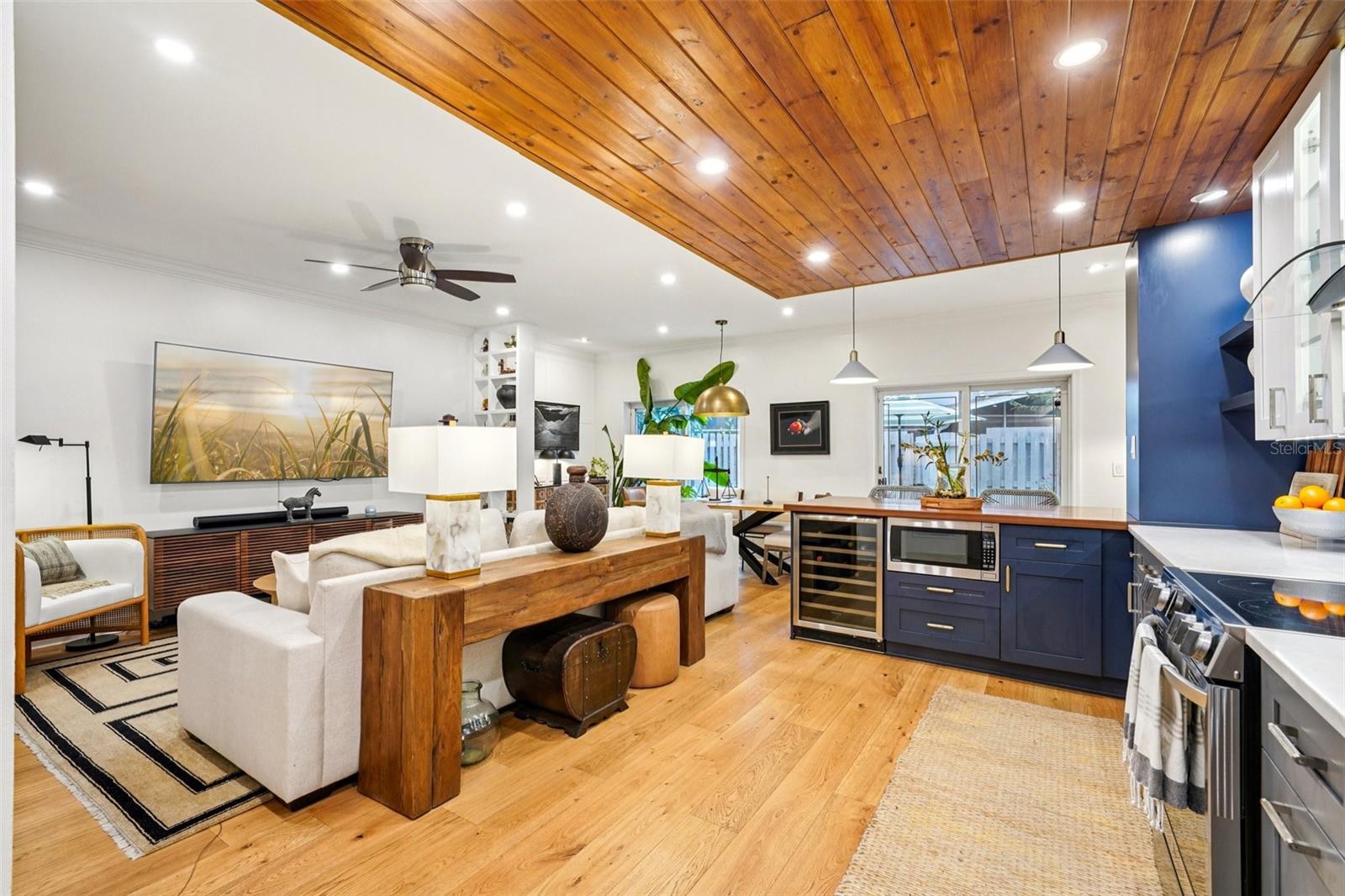 2507 CROWDER LN #2507, TAMPA, FL, 33629