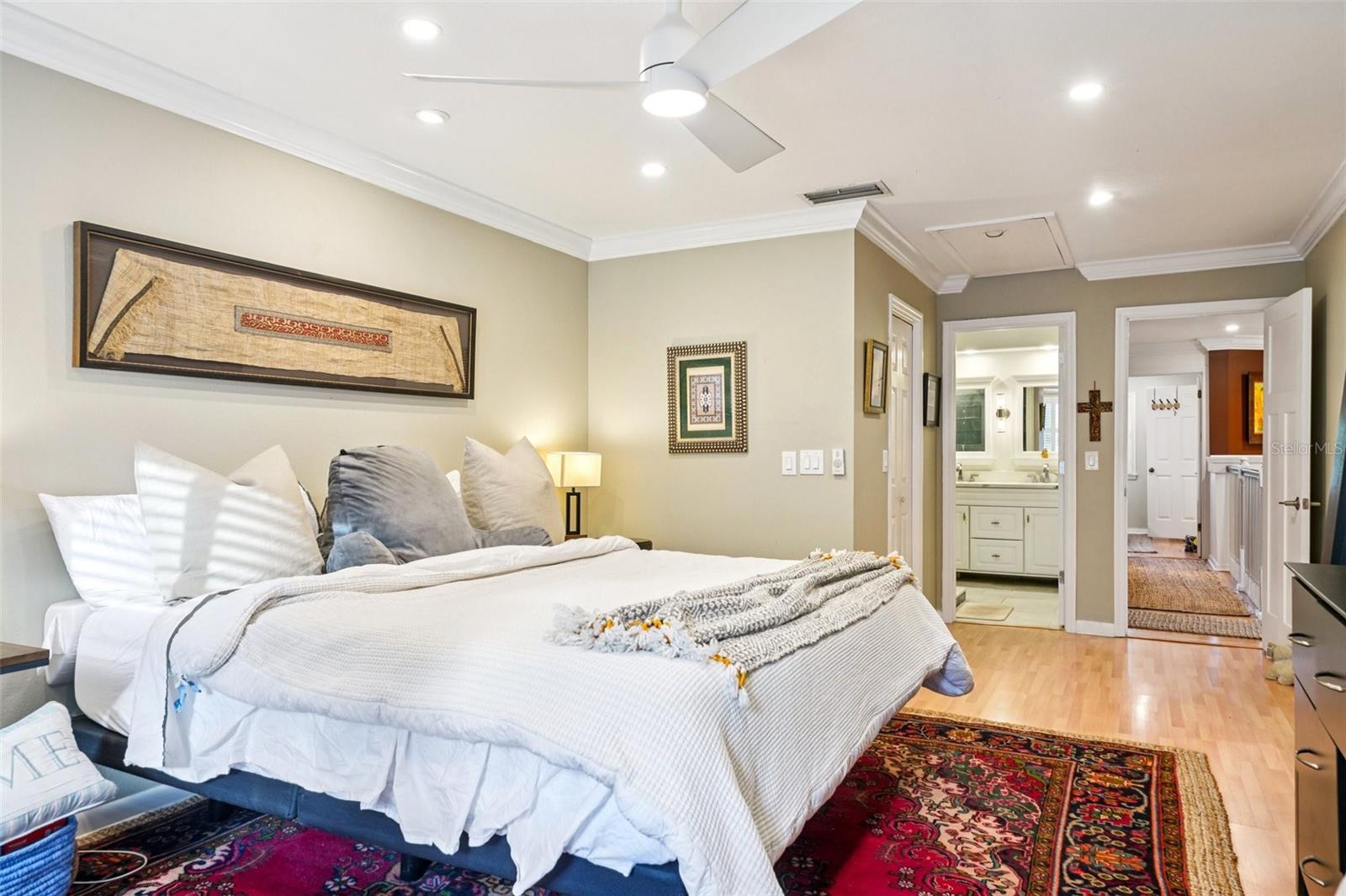 2507 CROWDER LN #2507, TAMPA, FL, 33629