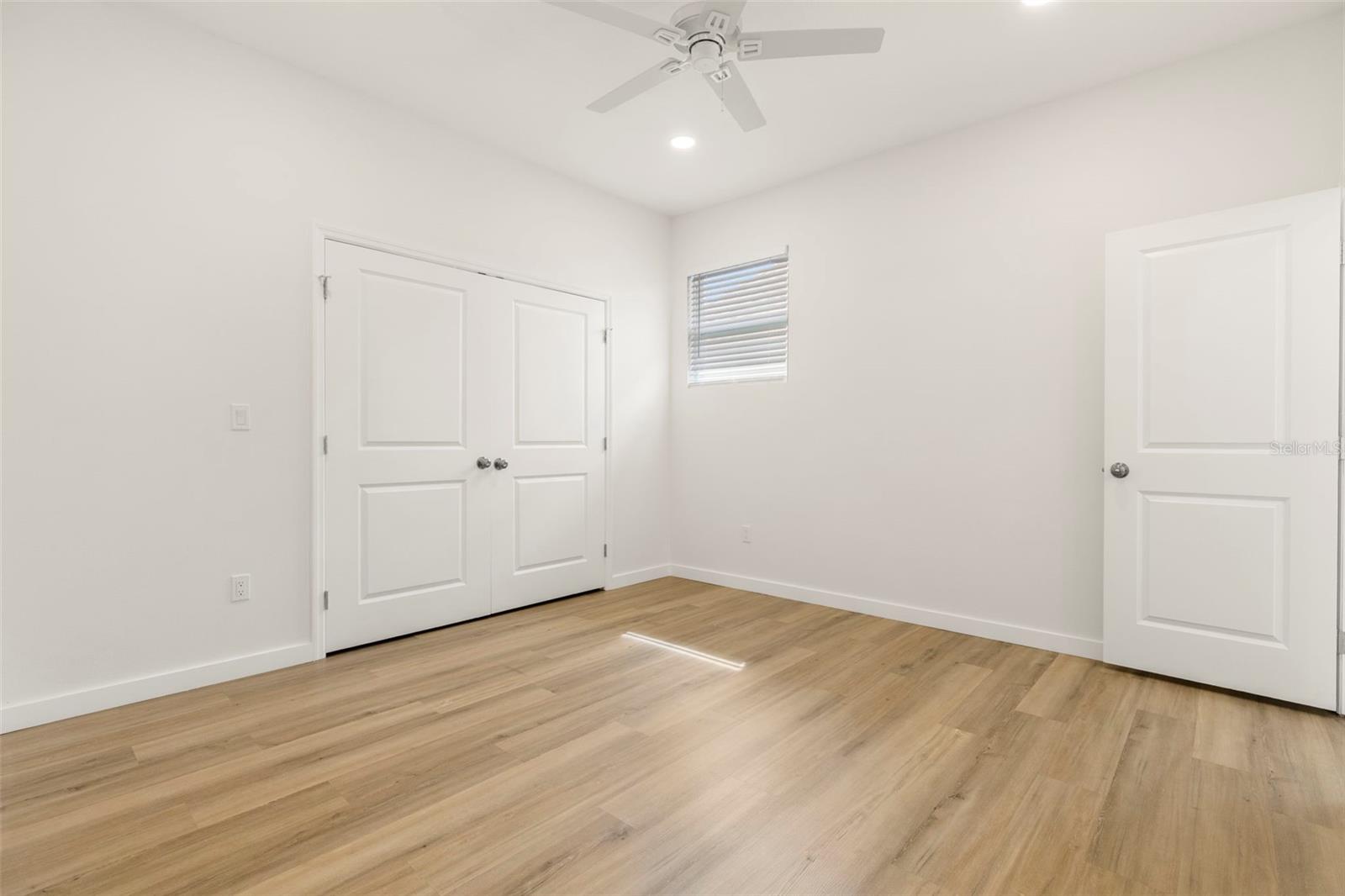 210 E COLUMBUS DR #1-3, TAMPA, FL, 33602