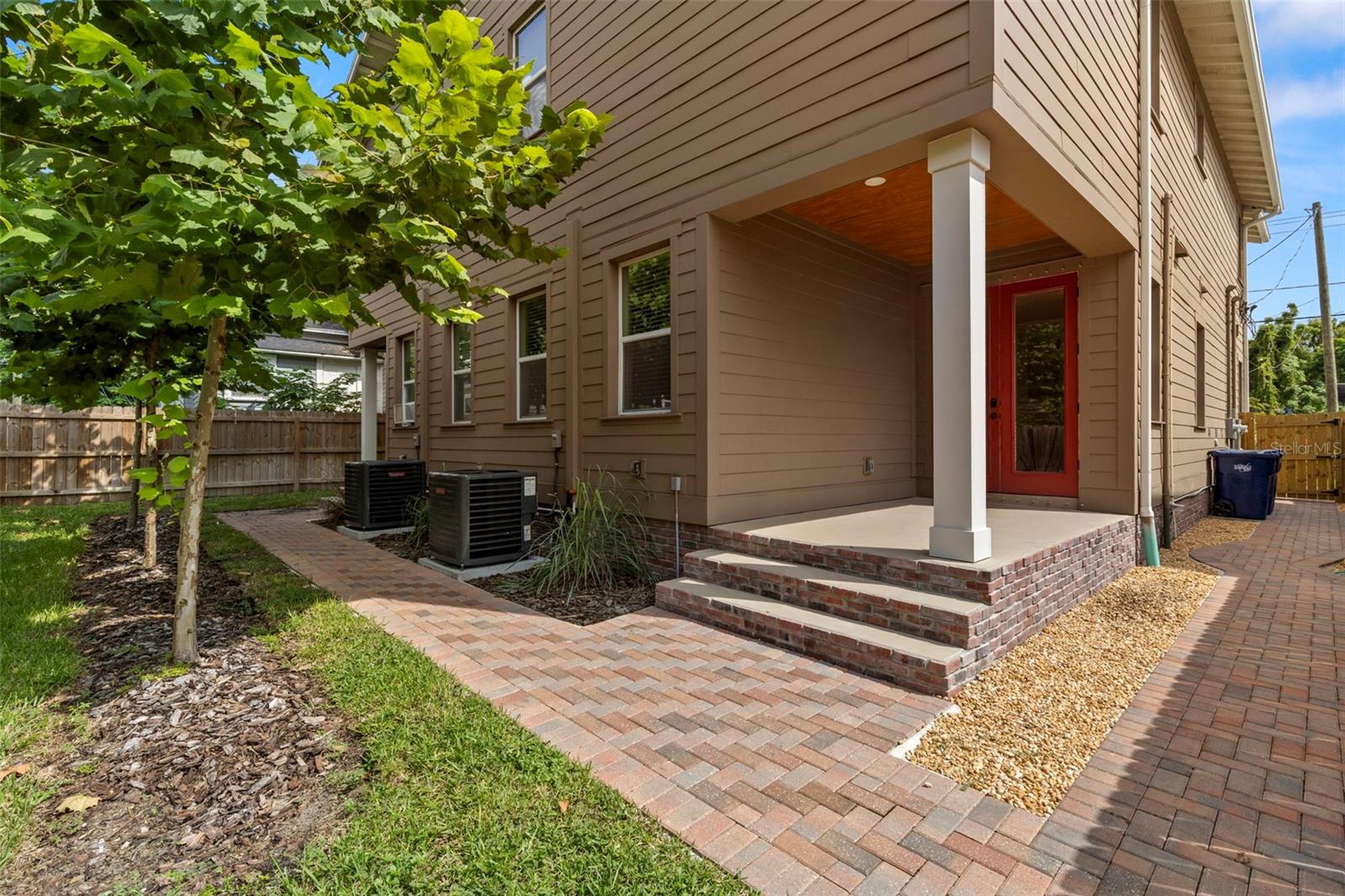210 E COLUMBUS DR #1-3, TAMPA, FL, 33602
