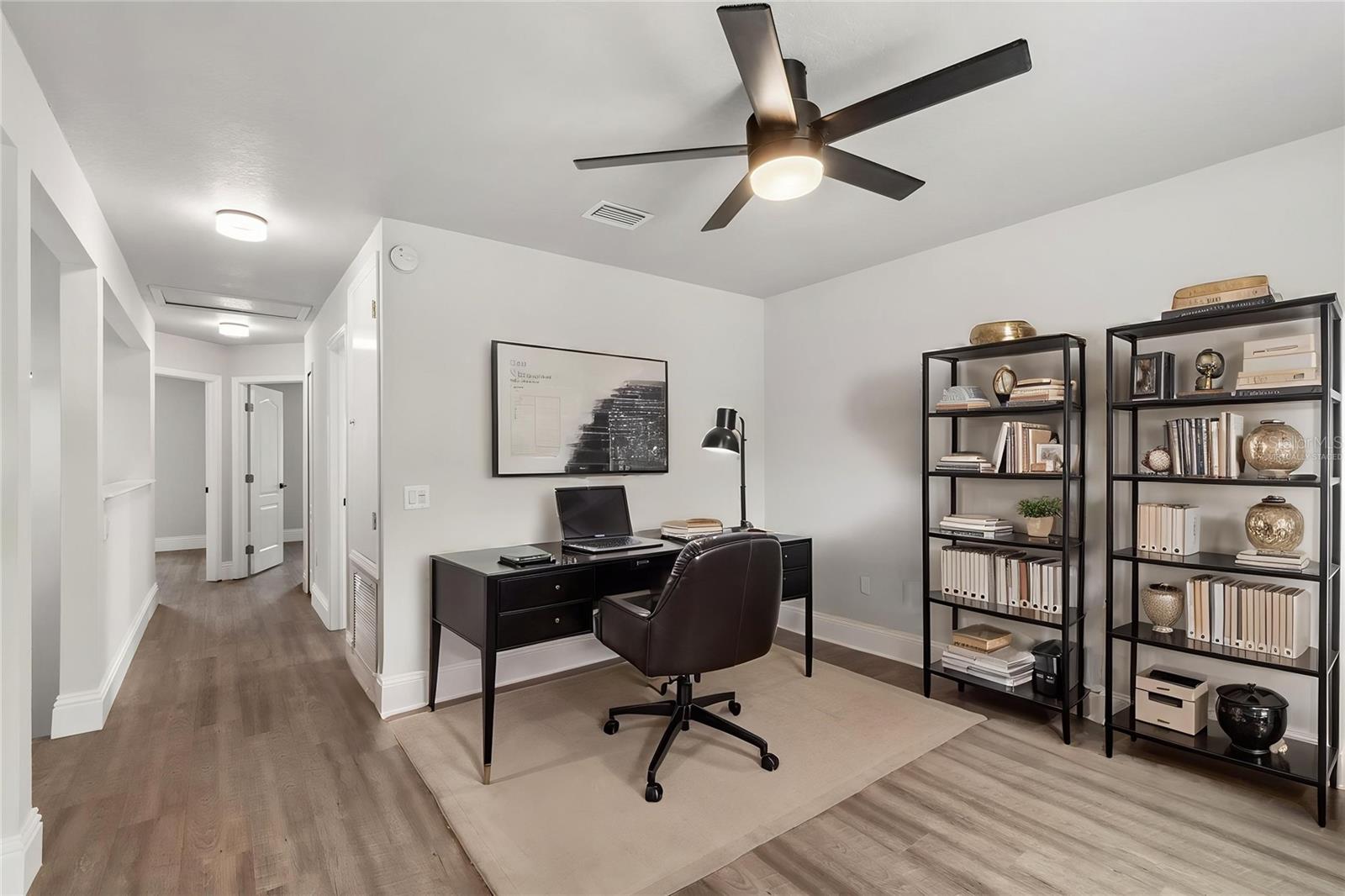 10218 CHARLESTON CORNER RD, TAMPA, FL, 33635