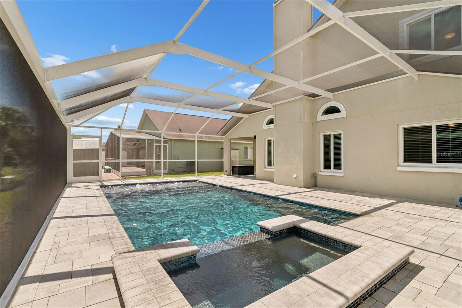 10218 CHARLESTON CORNER RD, TAMPA, FL, 33635